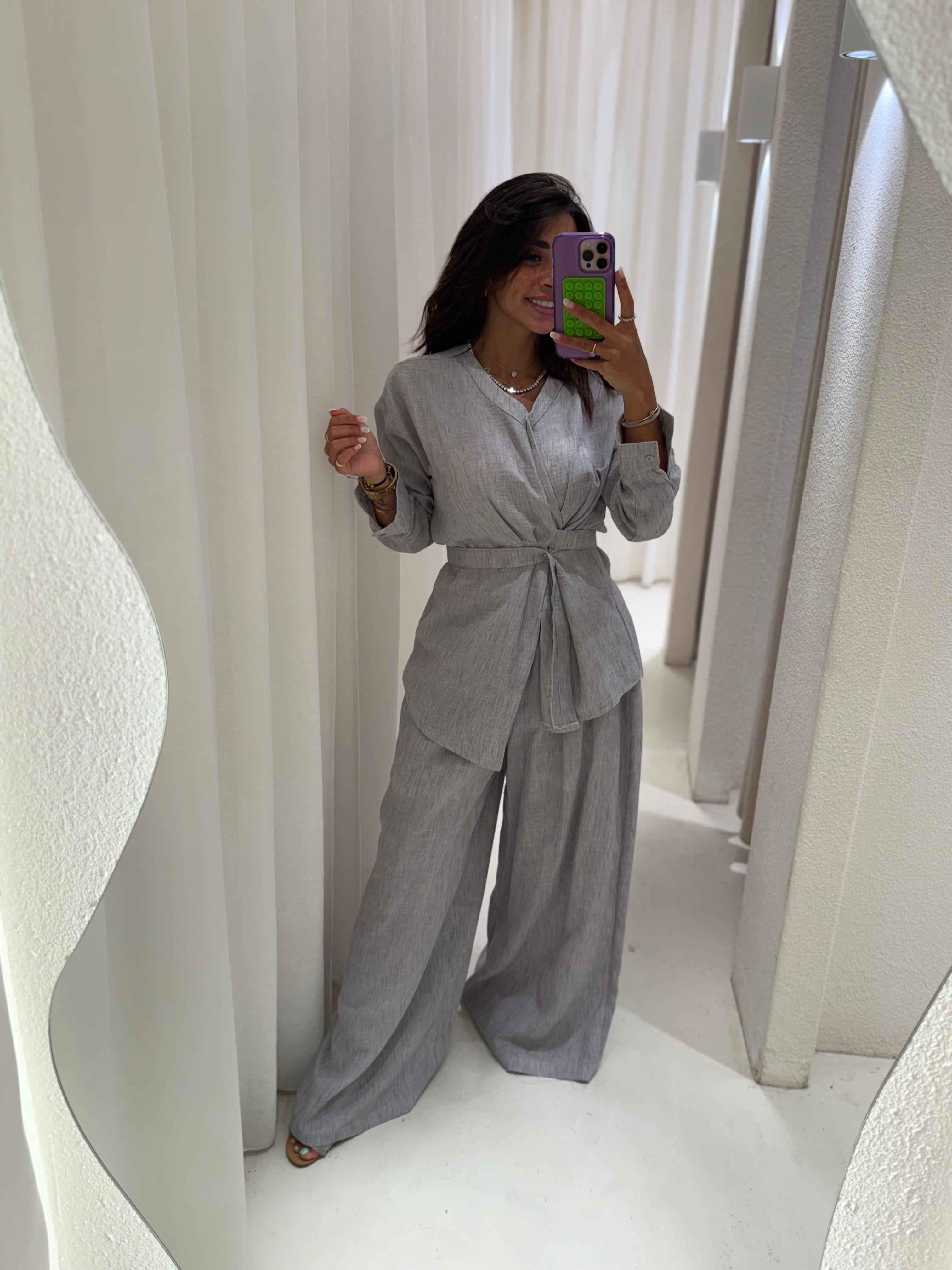 Wide leg half padded pants