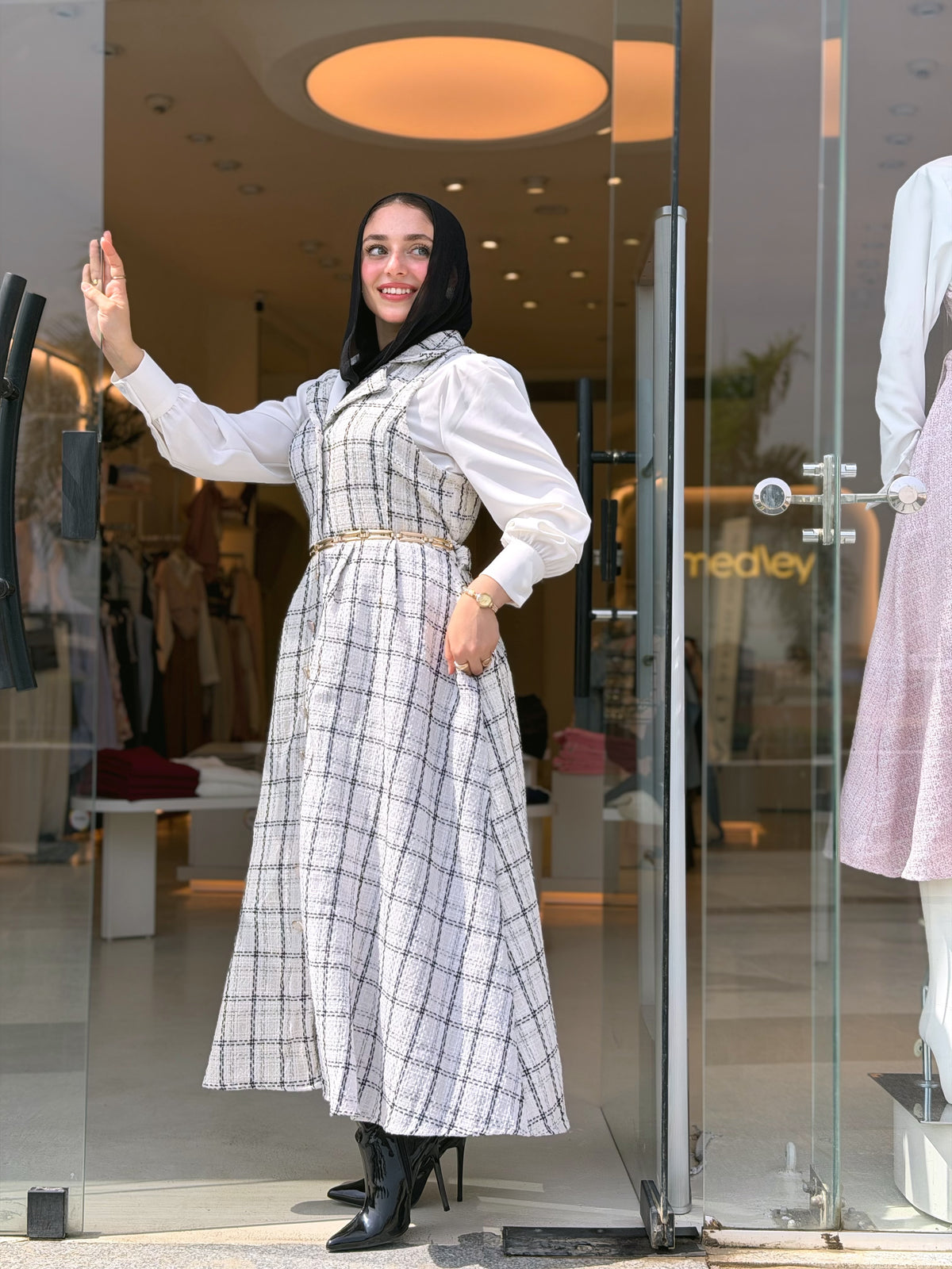 Elegant Tweed Dress (White)