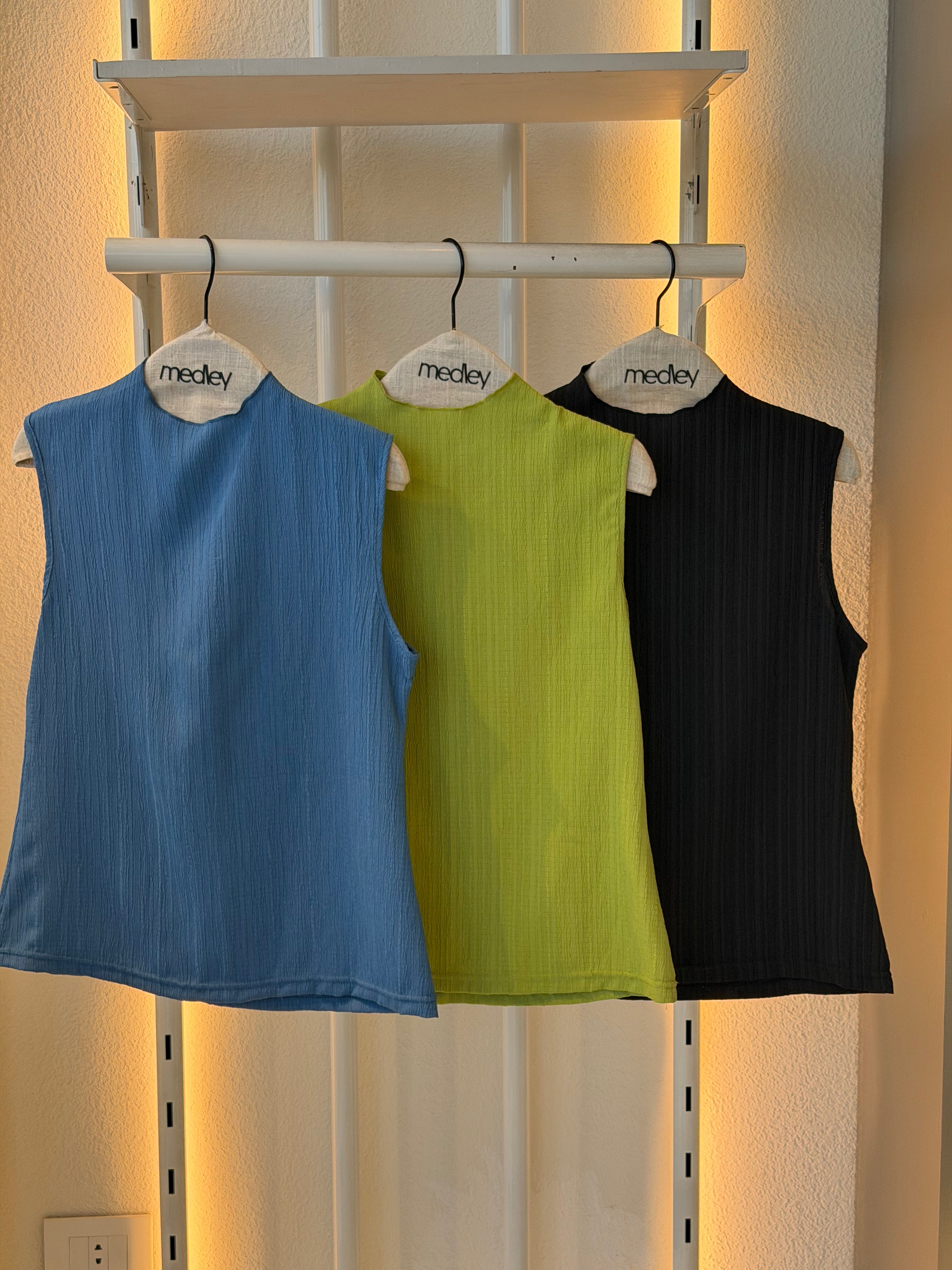 Sleeveless lightweight blouse