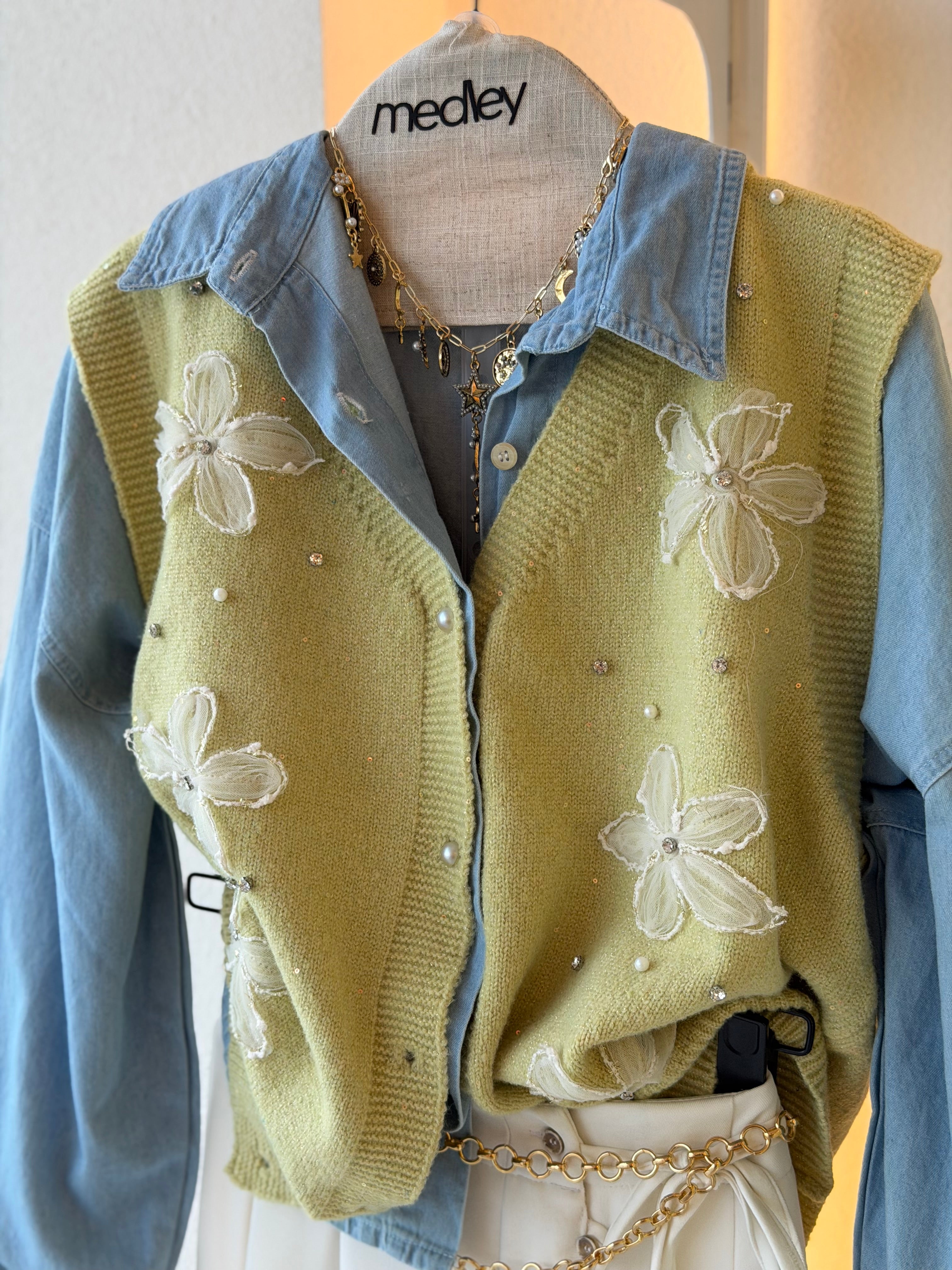 3D Bloom Mohair Vest ( Pistachio Cream )