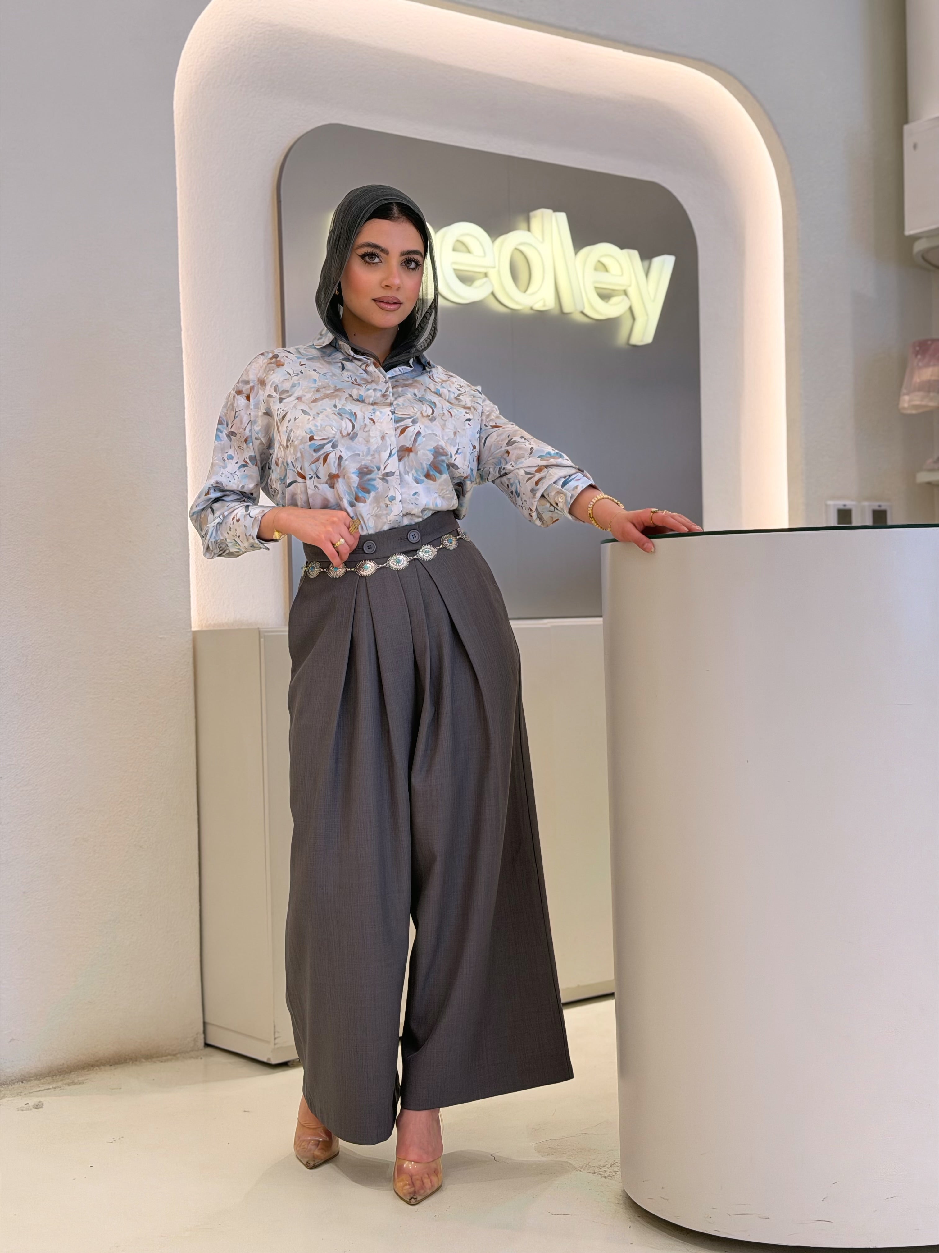 Iconic Classic Wide-Leg Pants