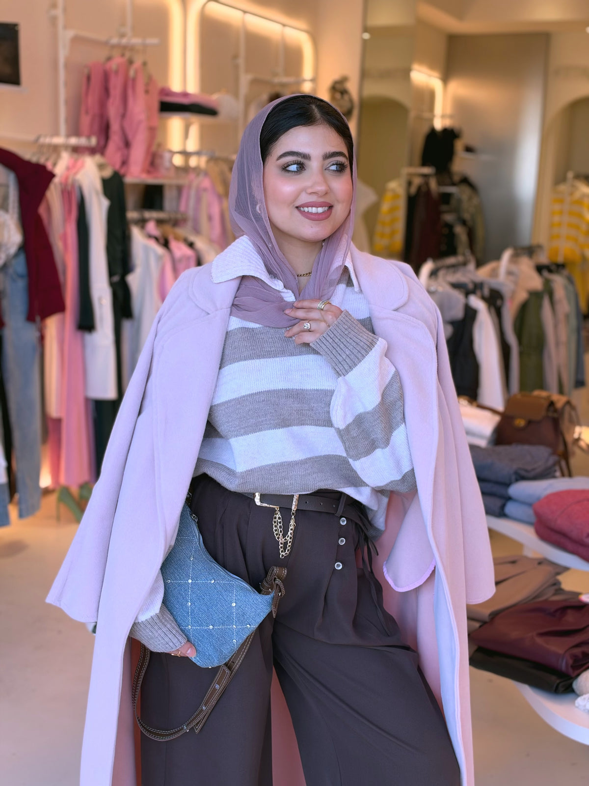 Elegant Wool Long Coat in blush pink by Medley Fashion, photo 5
