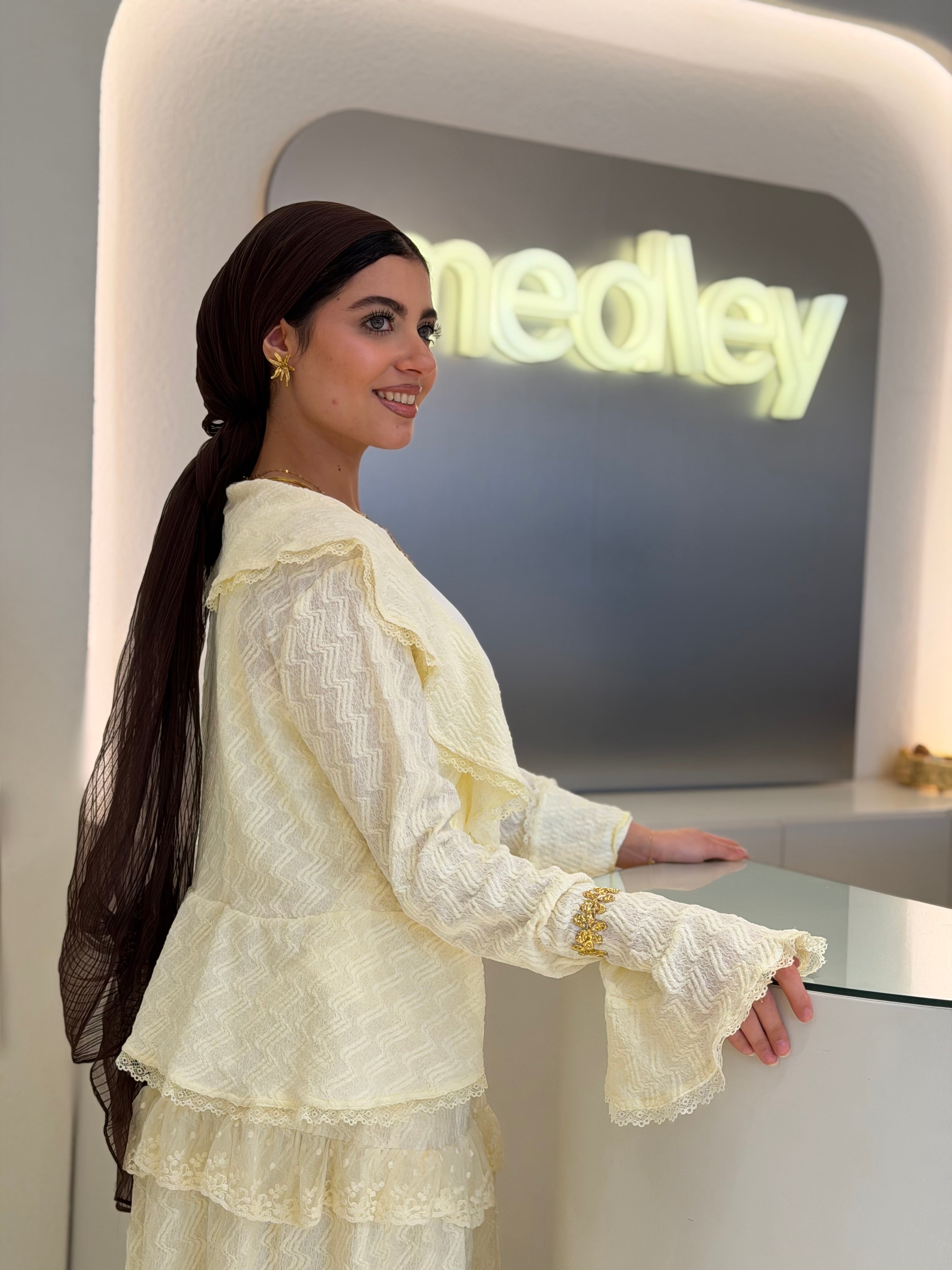 Espaniõl Ruffles Blouse