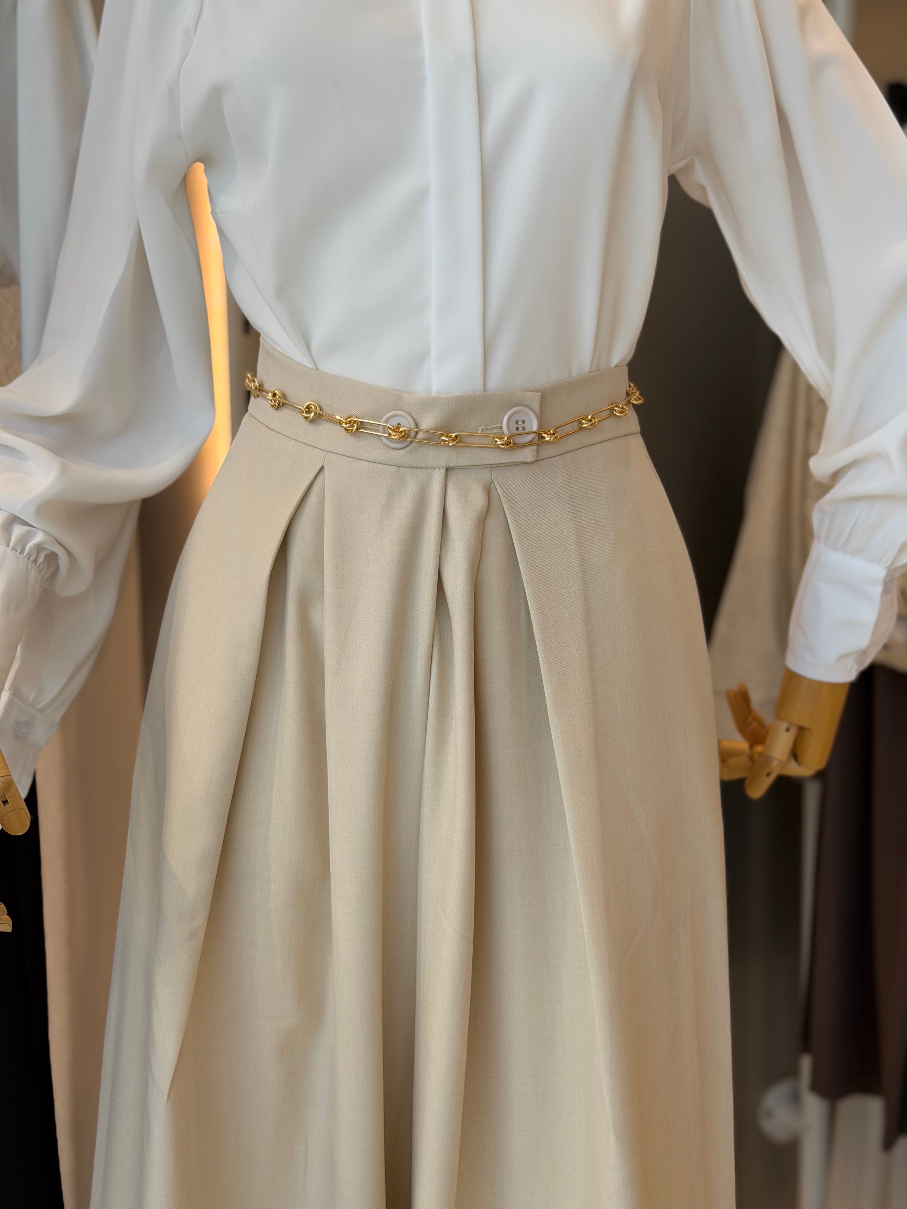 Iconic Classic Wide-Leg Pants