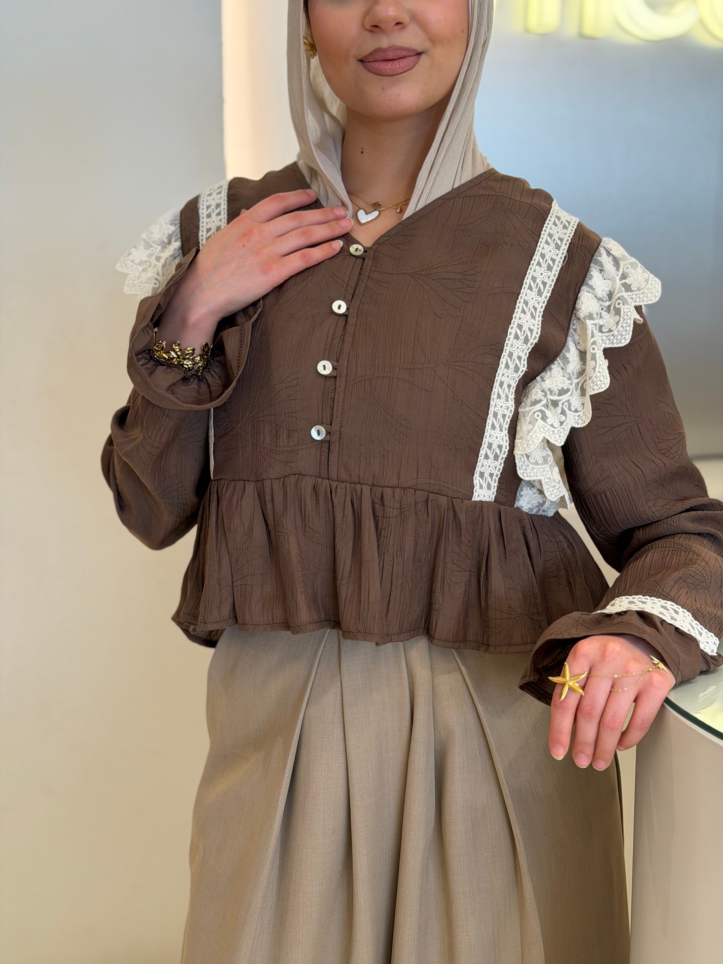 Fancy Dantel End Blouse