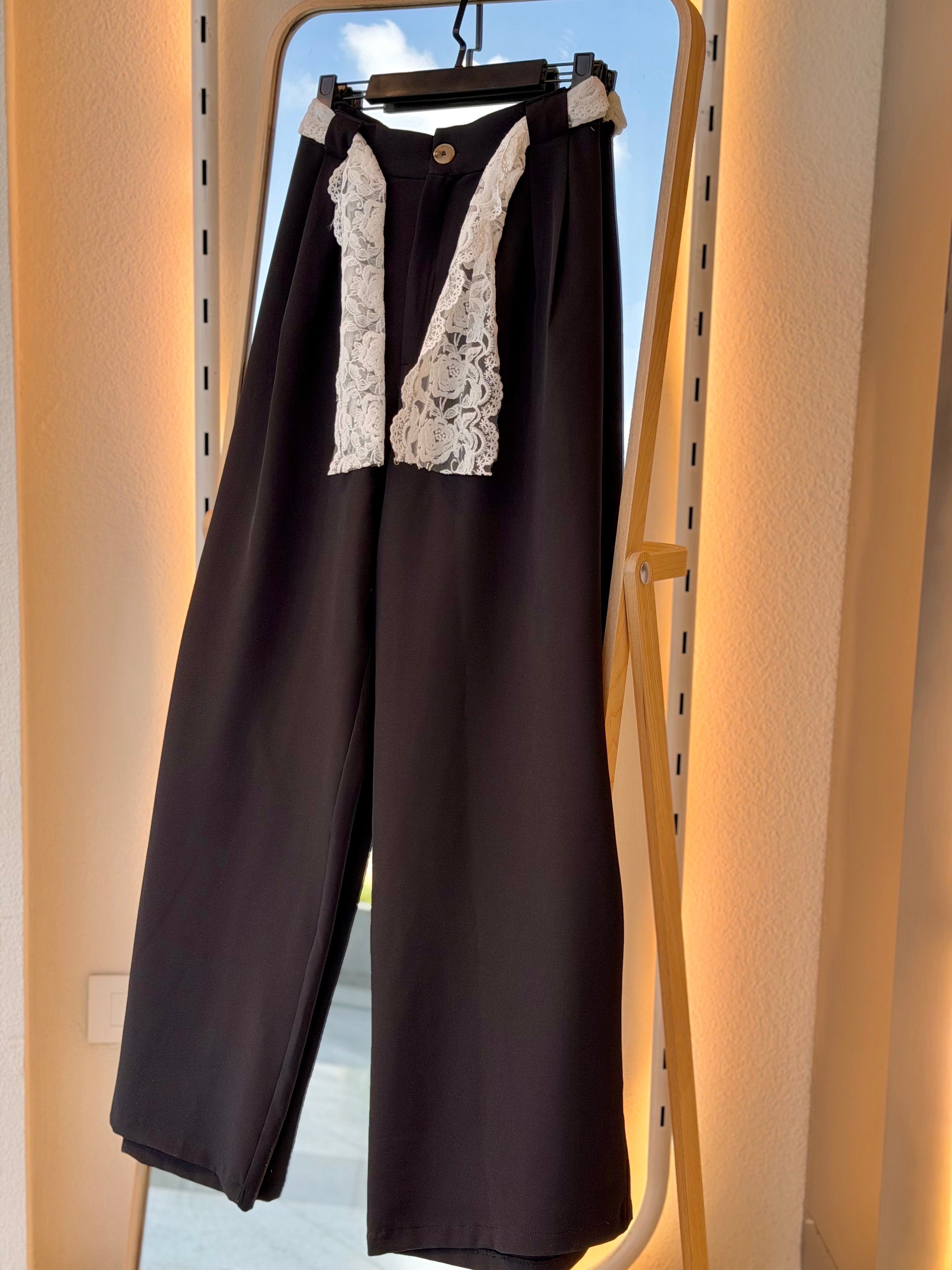 Elegant Pant With Lace Touch (Black)
