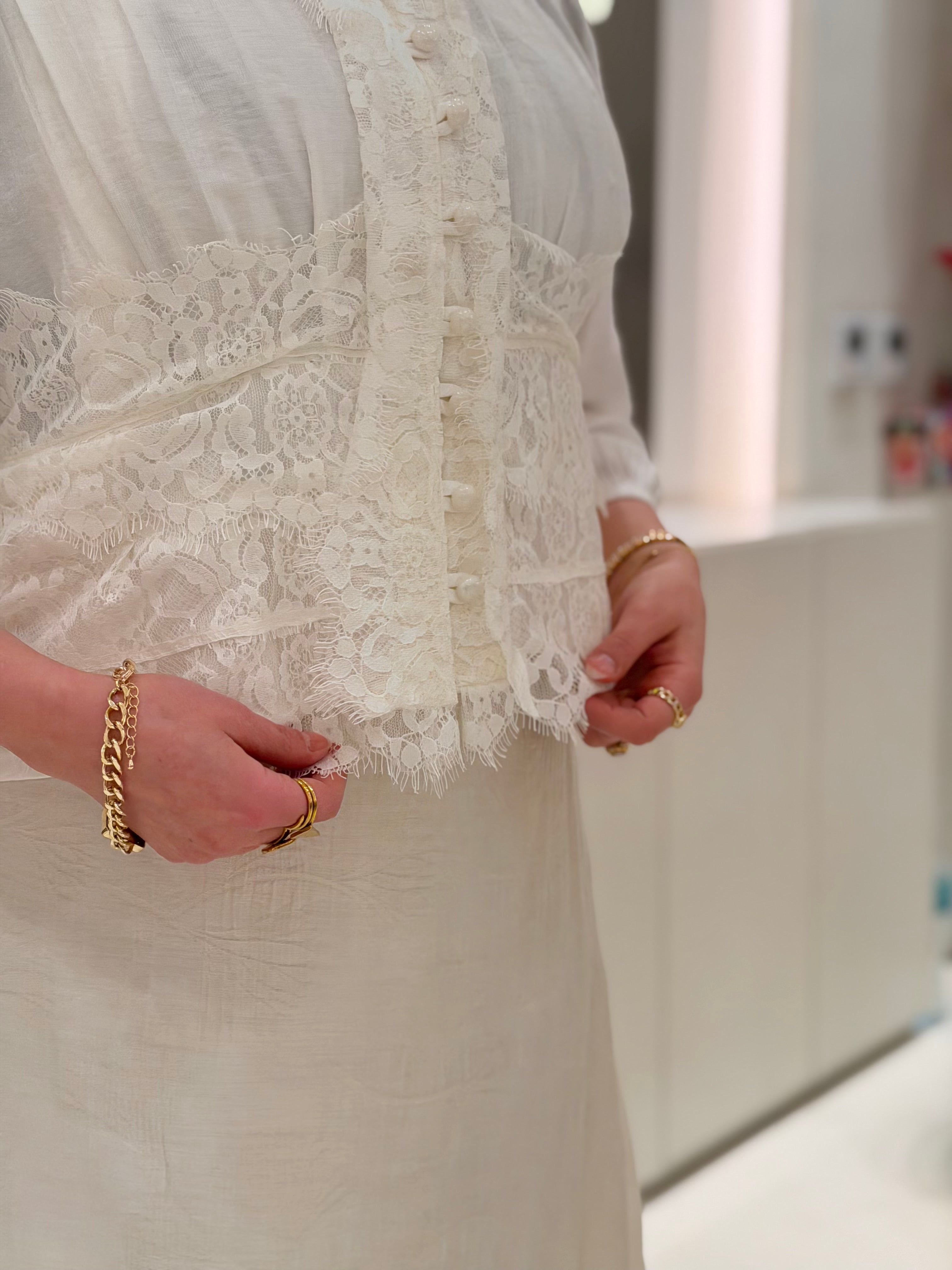 Pearl White two layers skirt