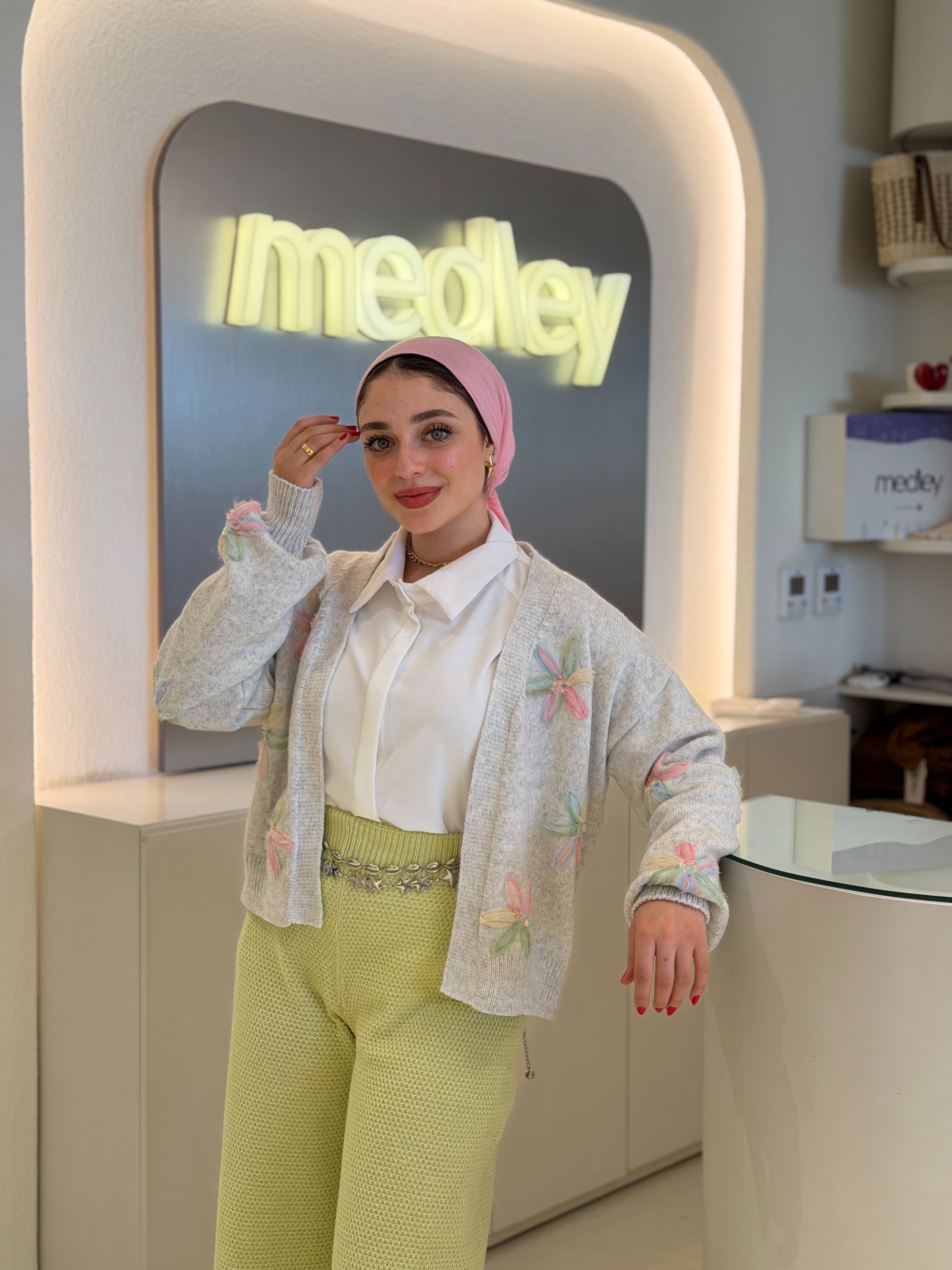 Floral Cardigan ( Greige )