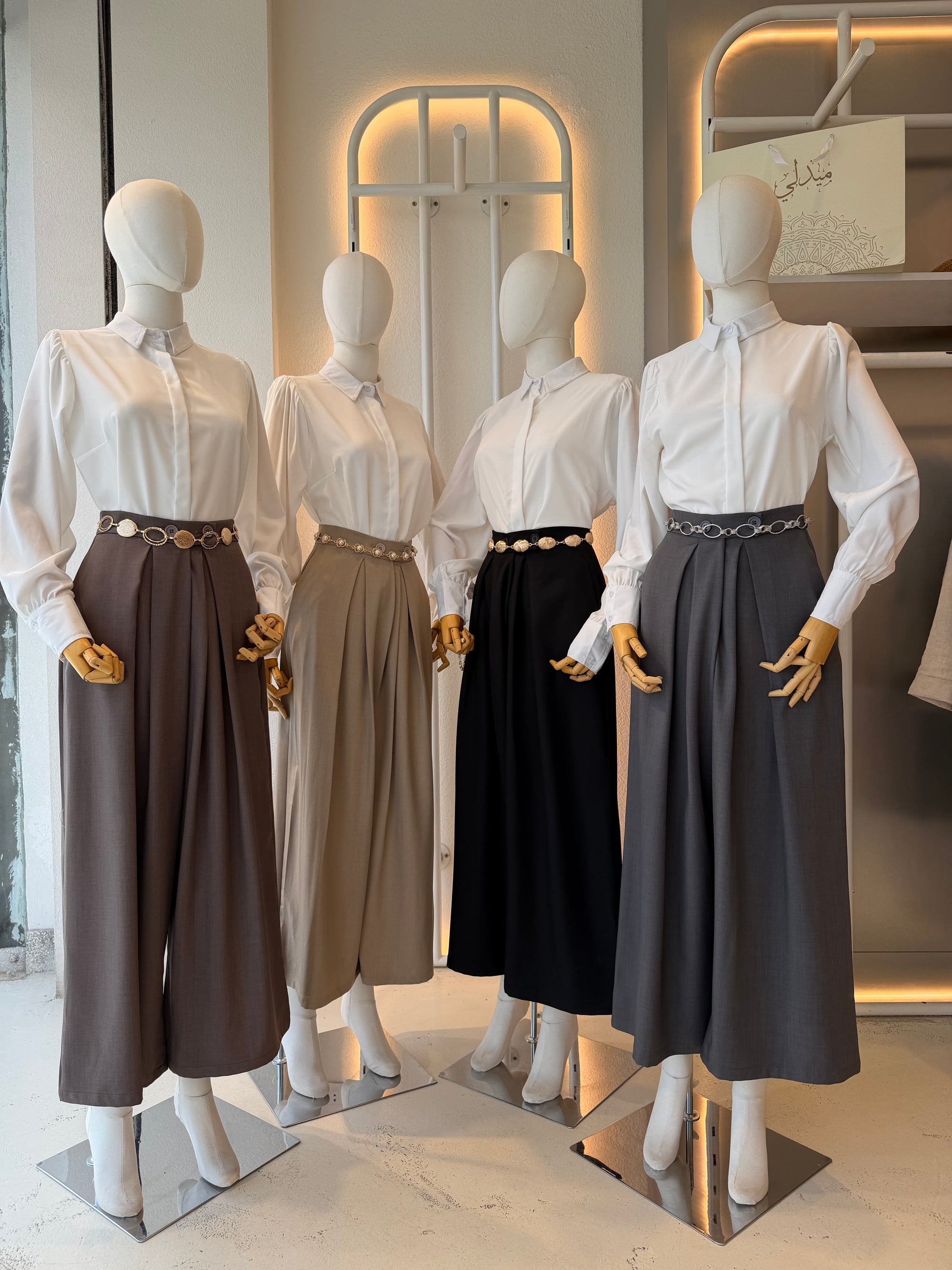 Iconic Classic Wide-Leg Pants