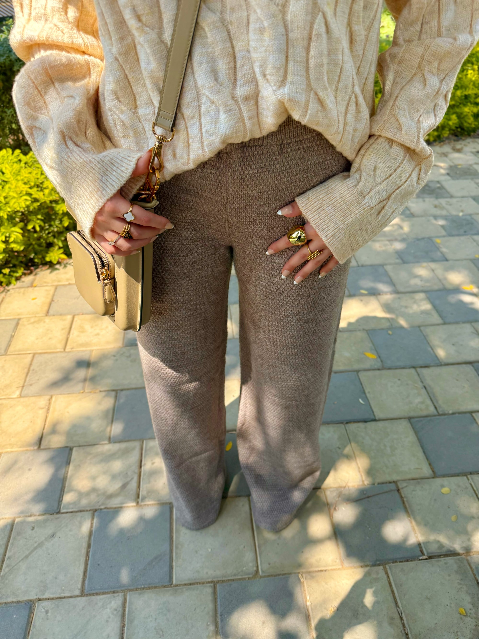 Textured Wide-Leg Knit Pants ( Ash Mocha )