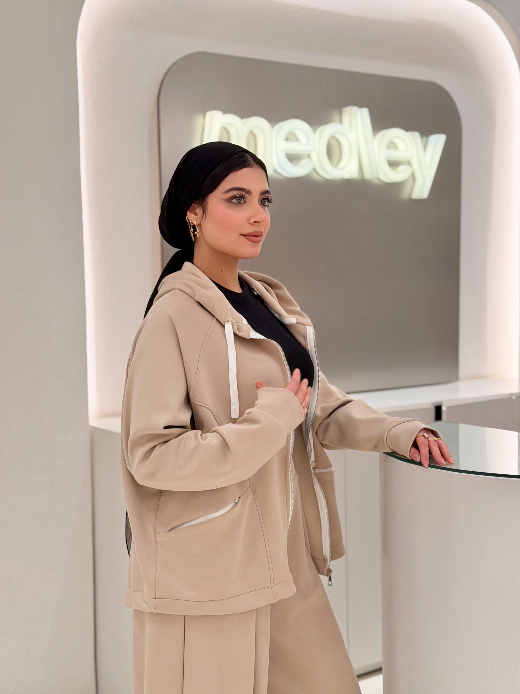 Full Oysho Set ( beige )