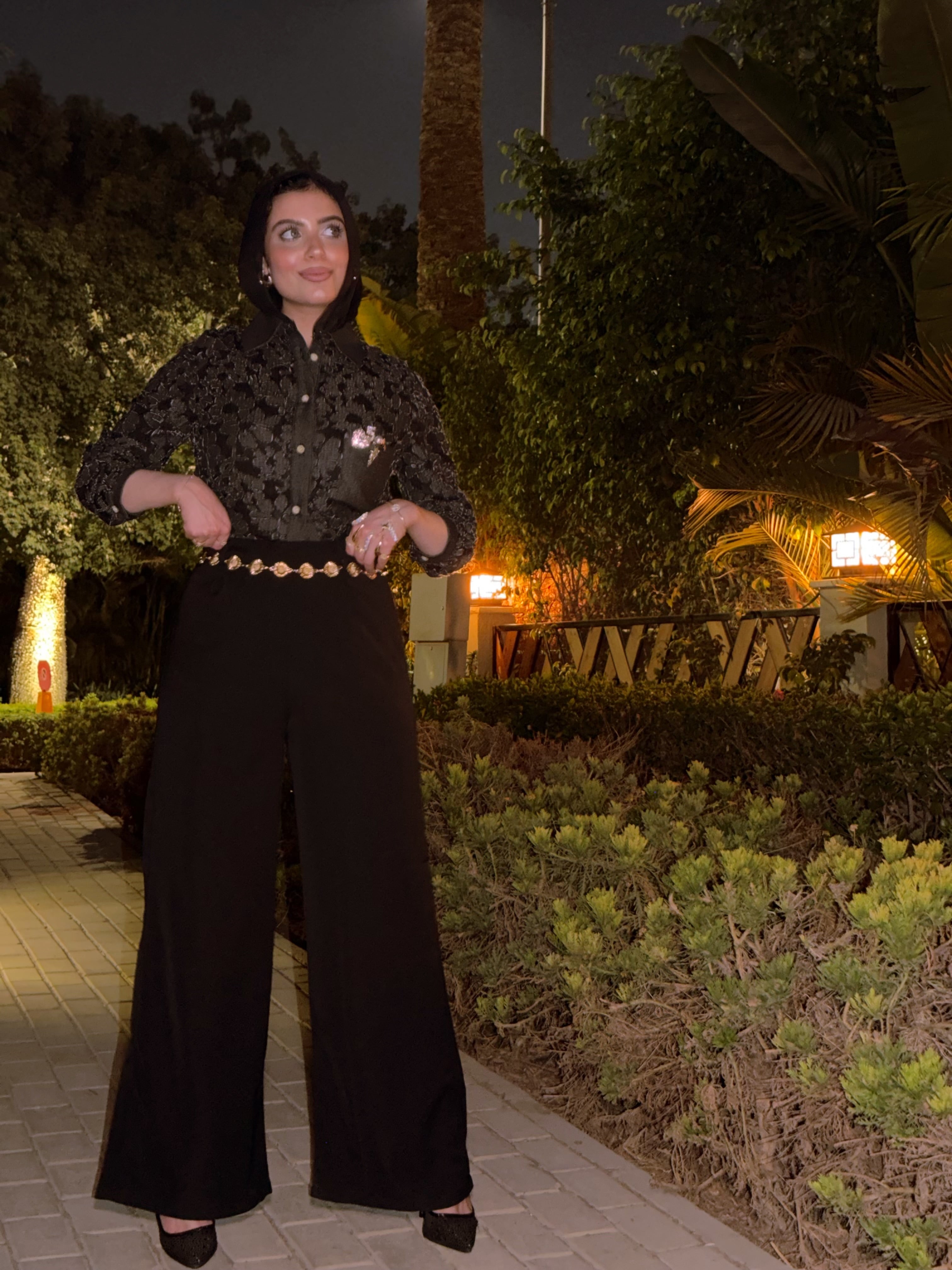 Bloom Stitches Blouse ( Black )