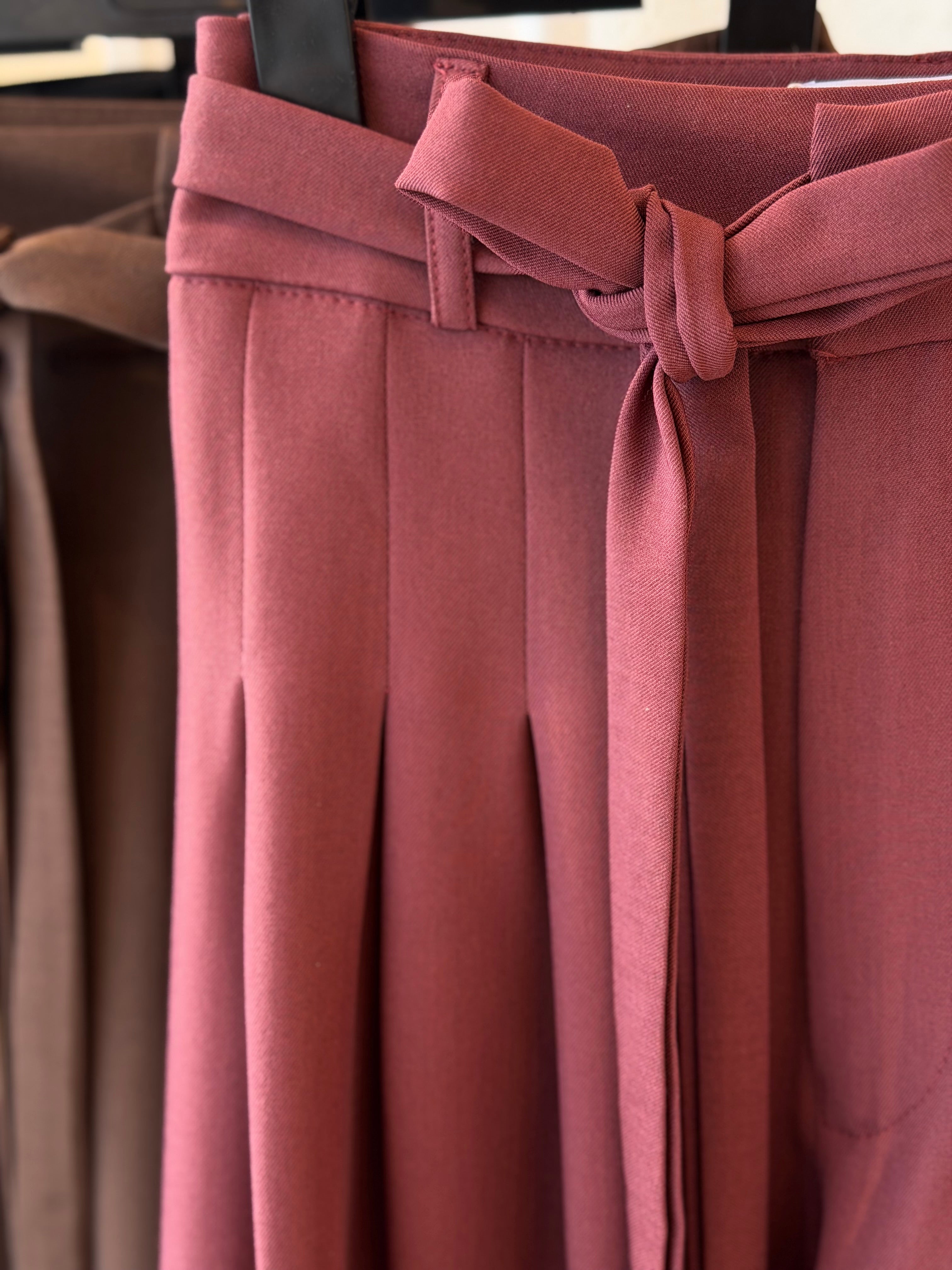 Wide-leg Trousers (Dark Tones)