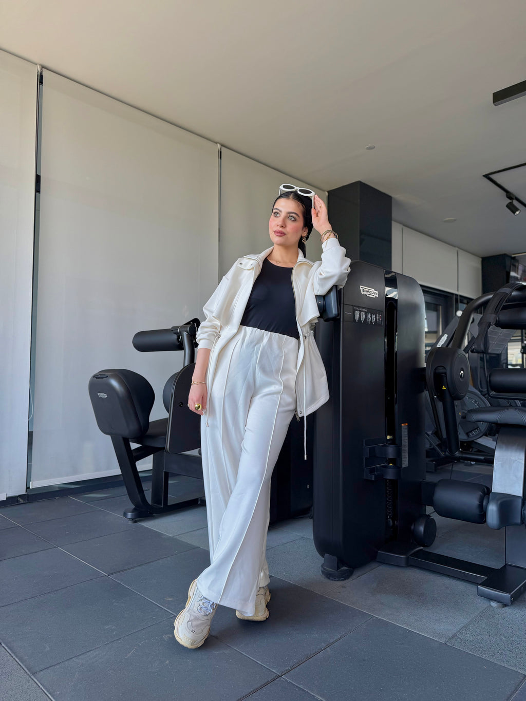 Oysho Set ( pearl white )