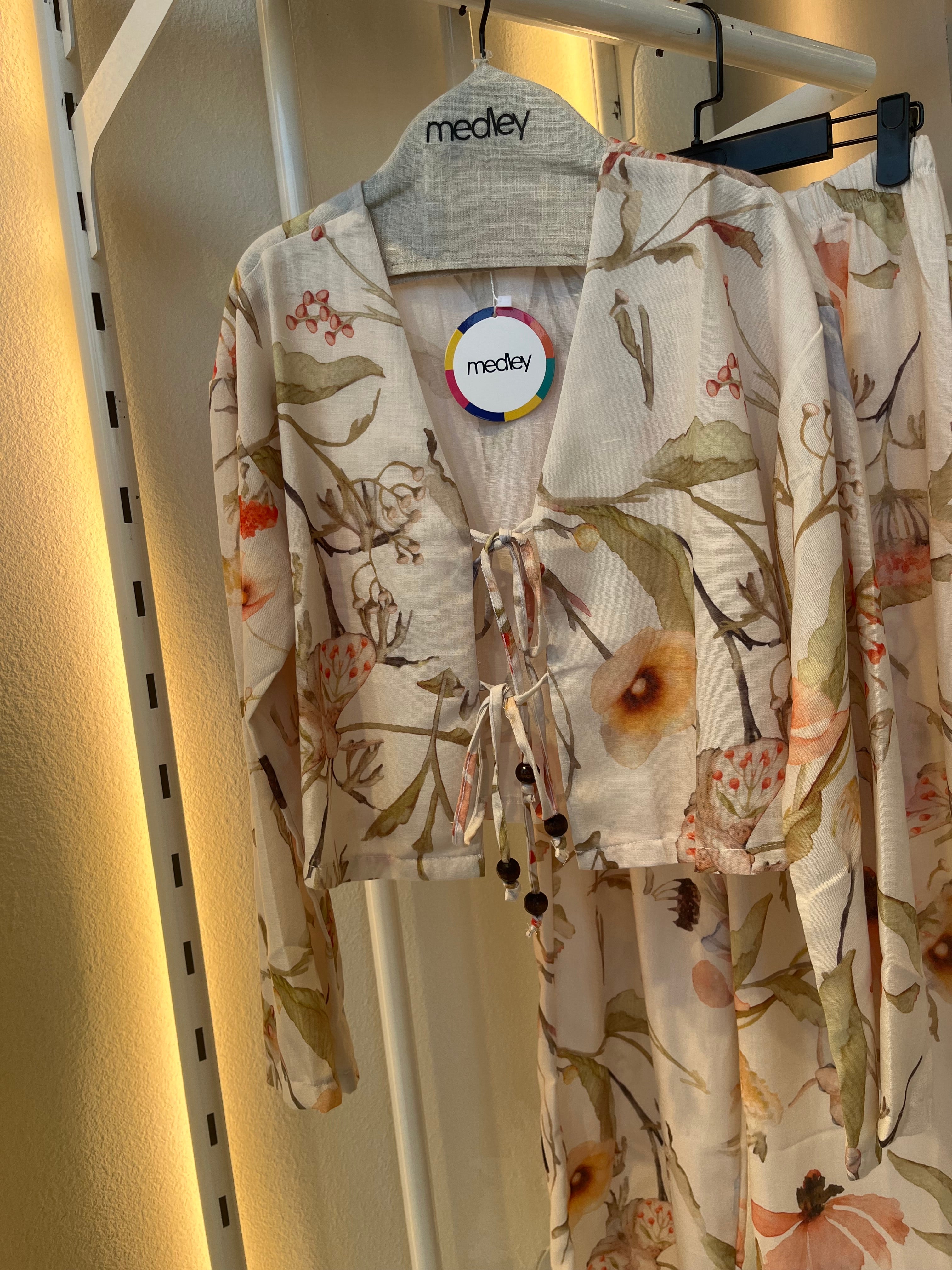 Floral Tie-Front Top & pant (set)