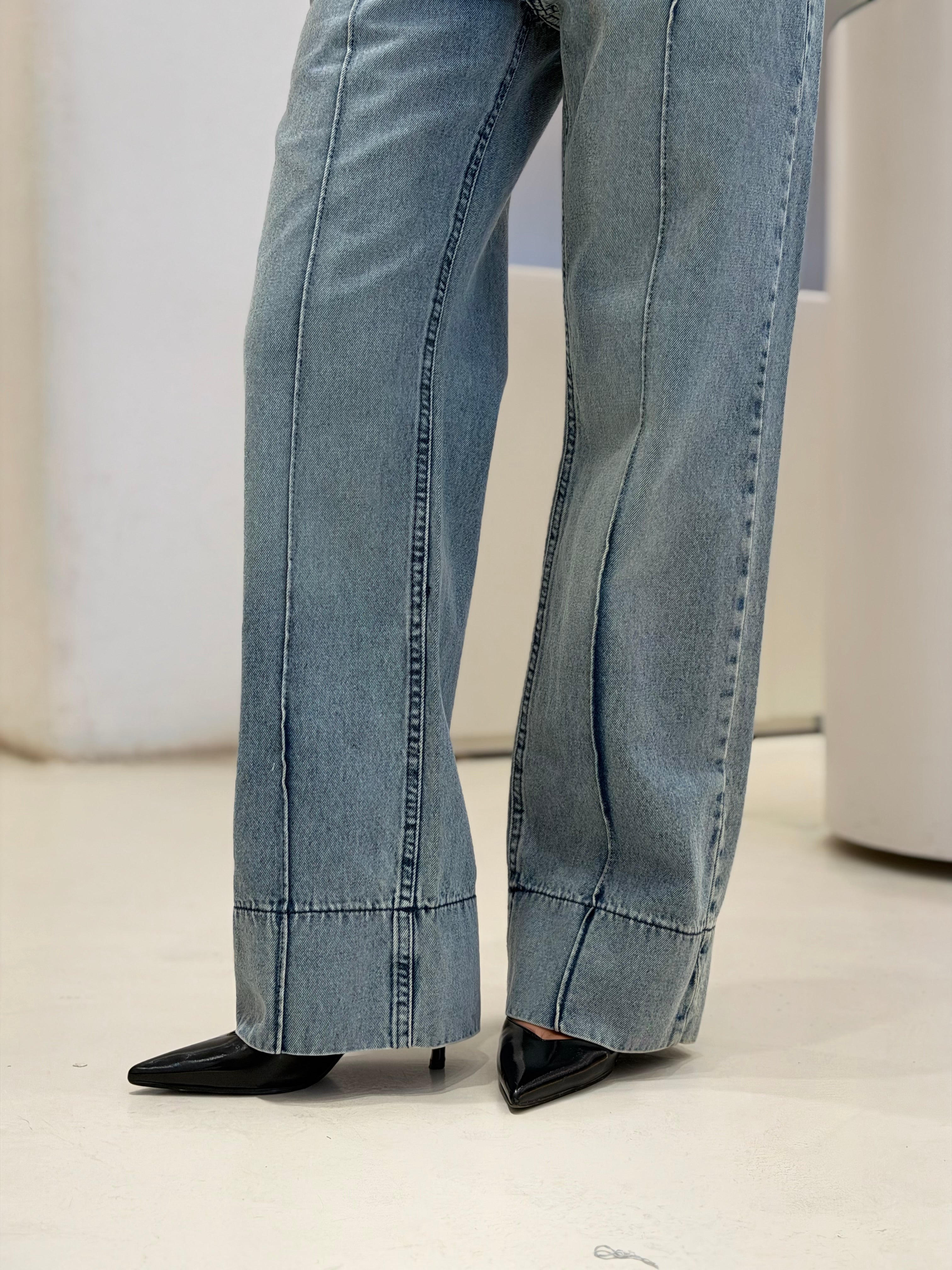 TwoPocket Straight Jeans