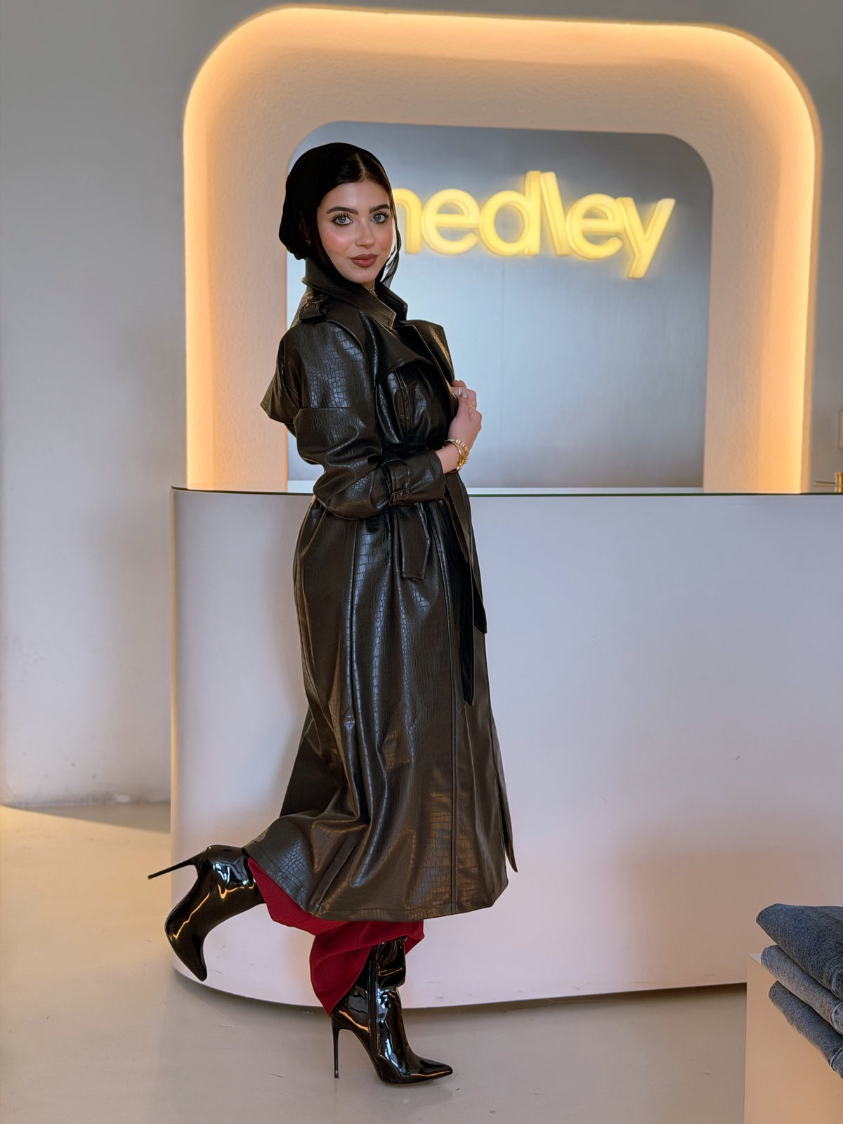 The Royal Crocodile Coat (Black)