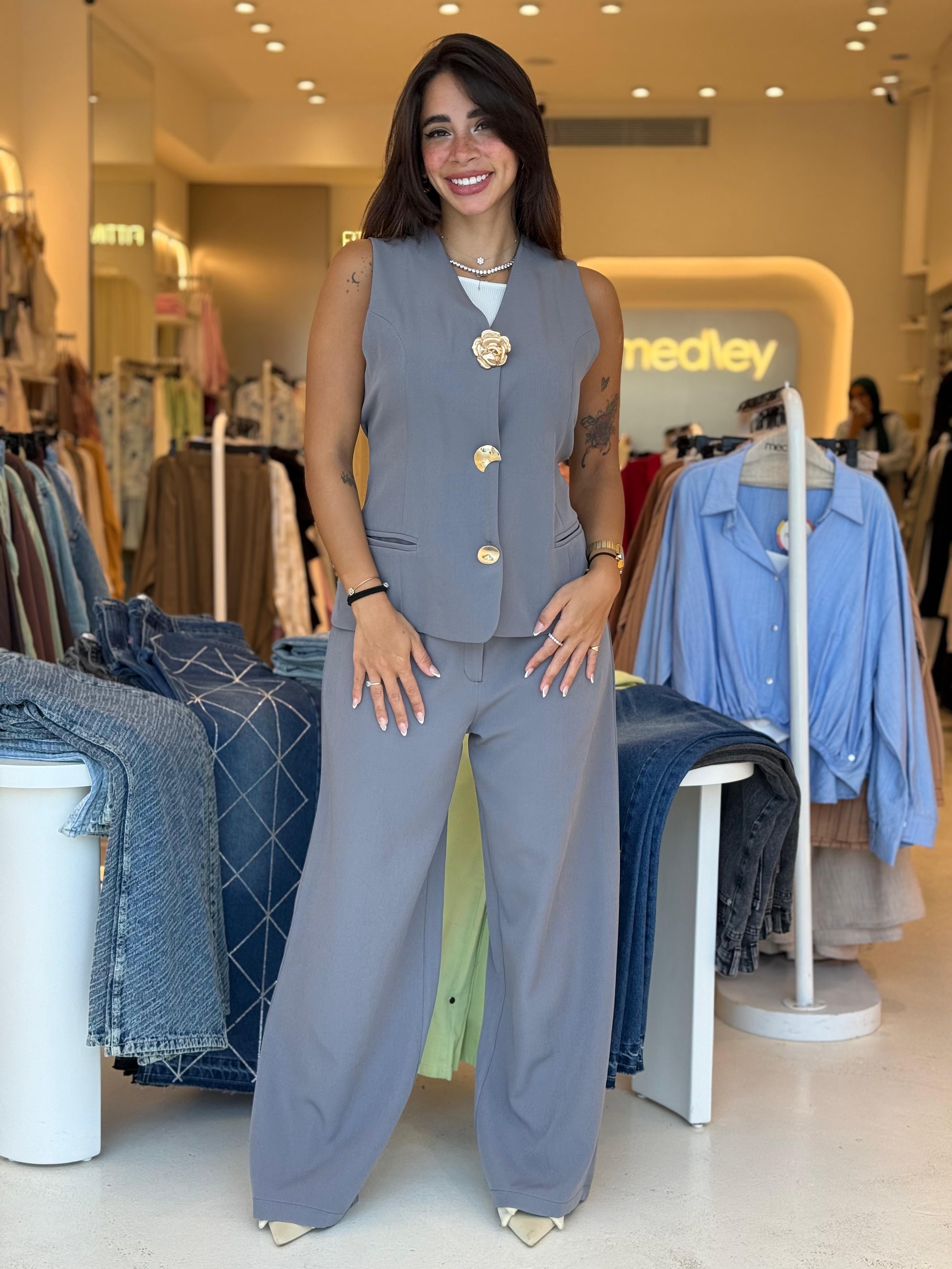 Golden buttons classic vest