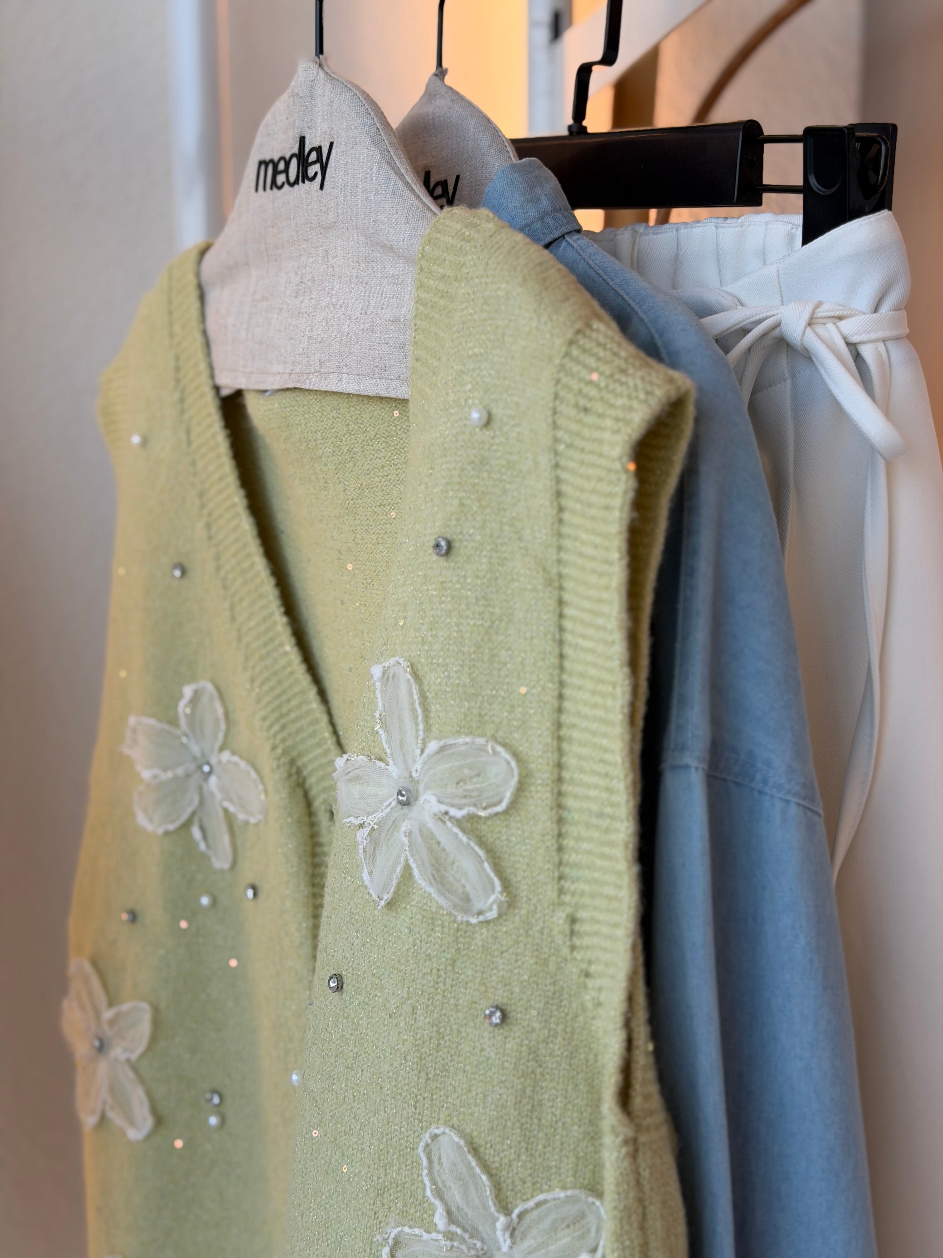 3D Bloom Mohair Vest ( Pistachio Cream )