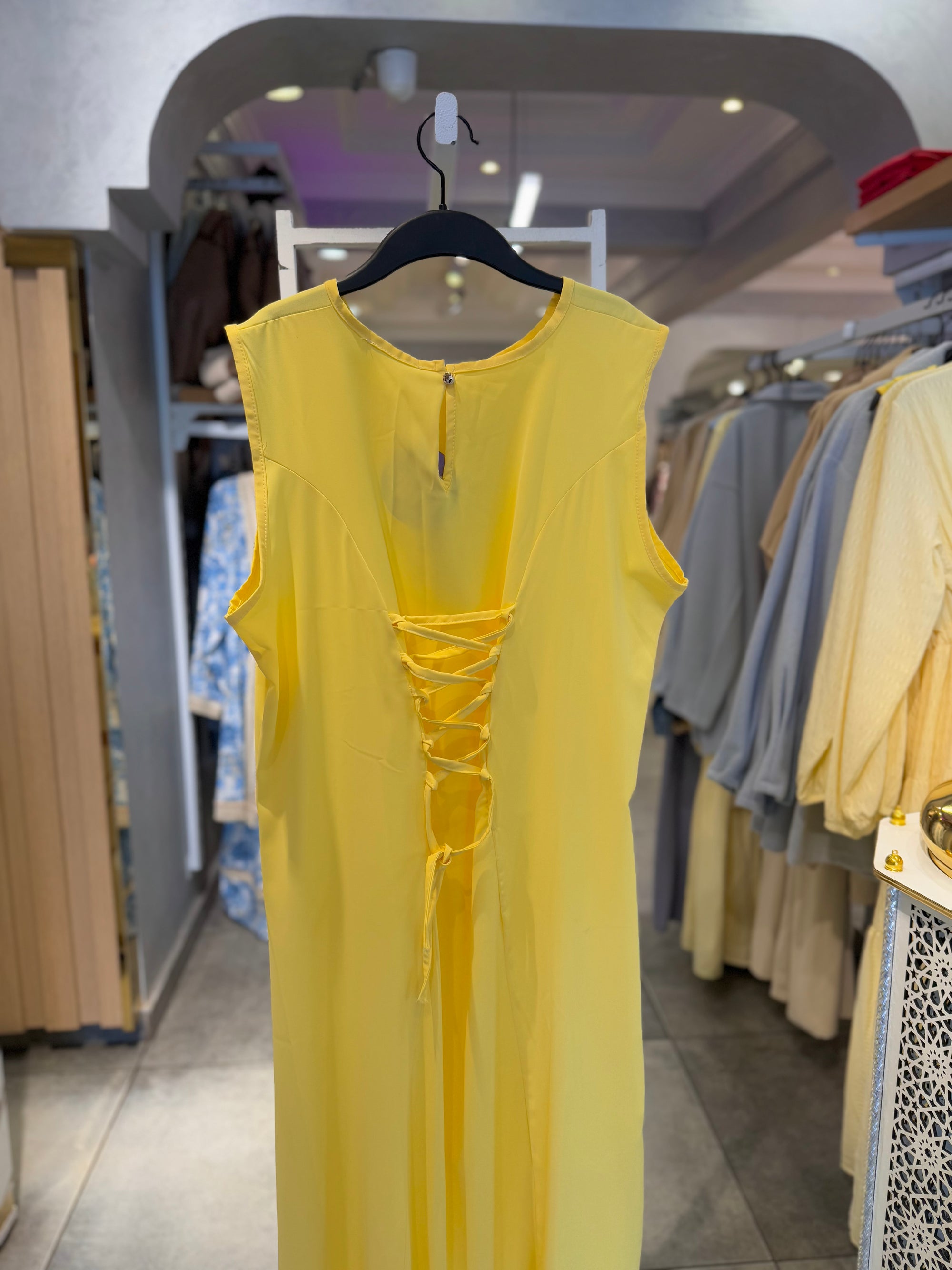 Basic sleeveless dress