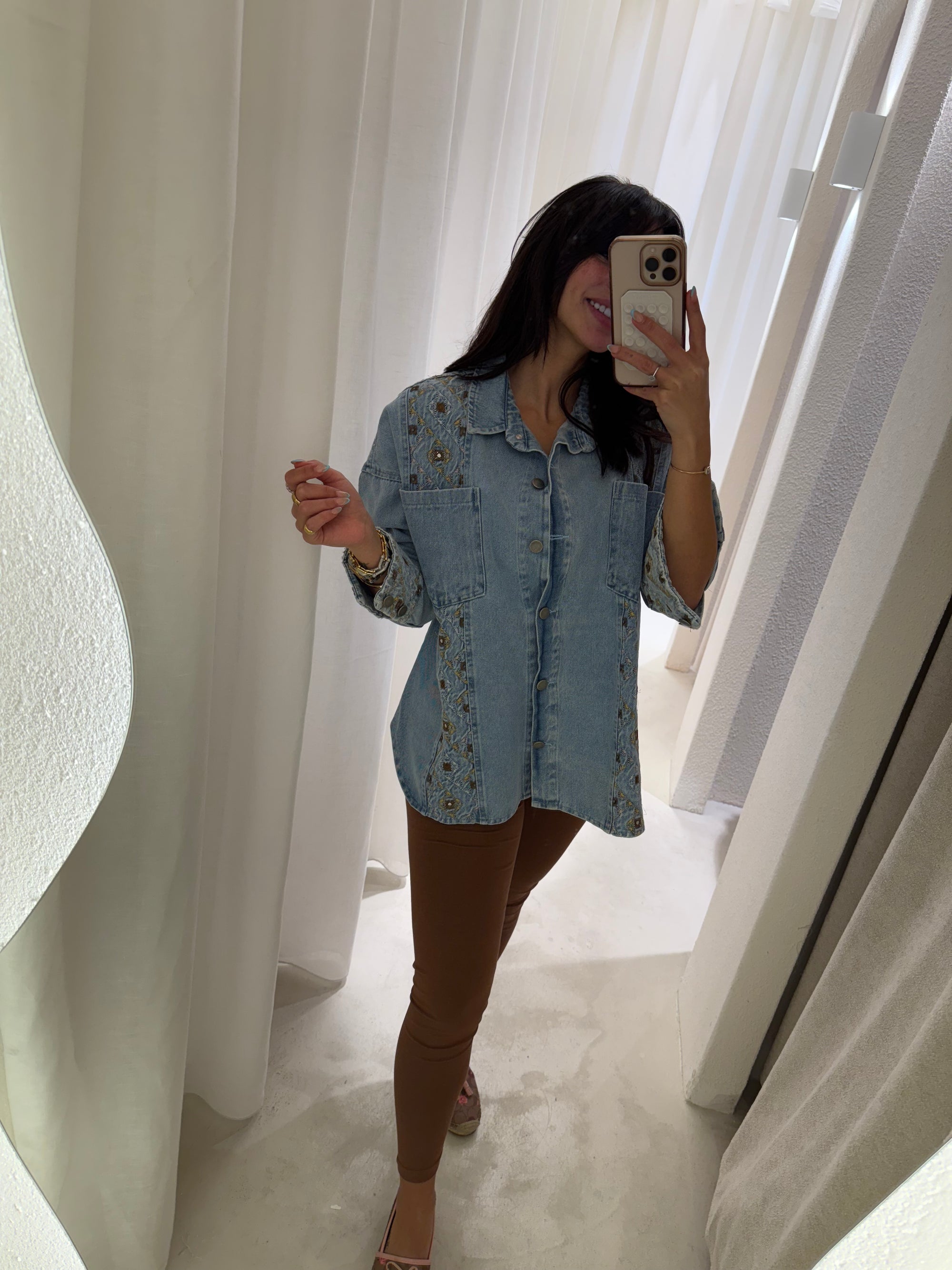 Embiodery denim jacket