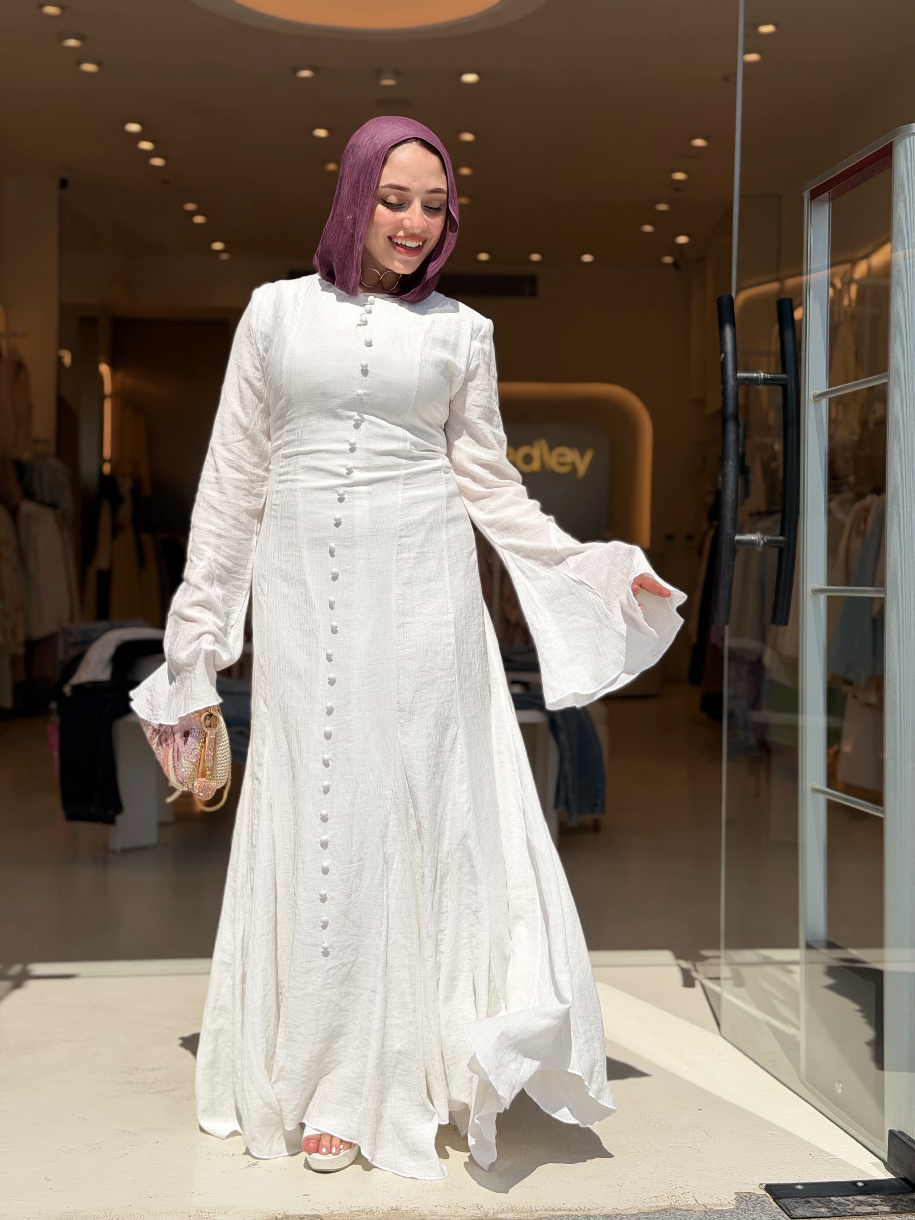 Snow White Gown (White)
