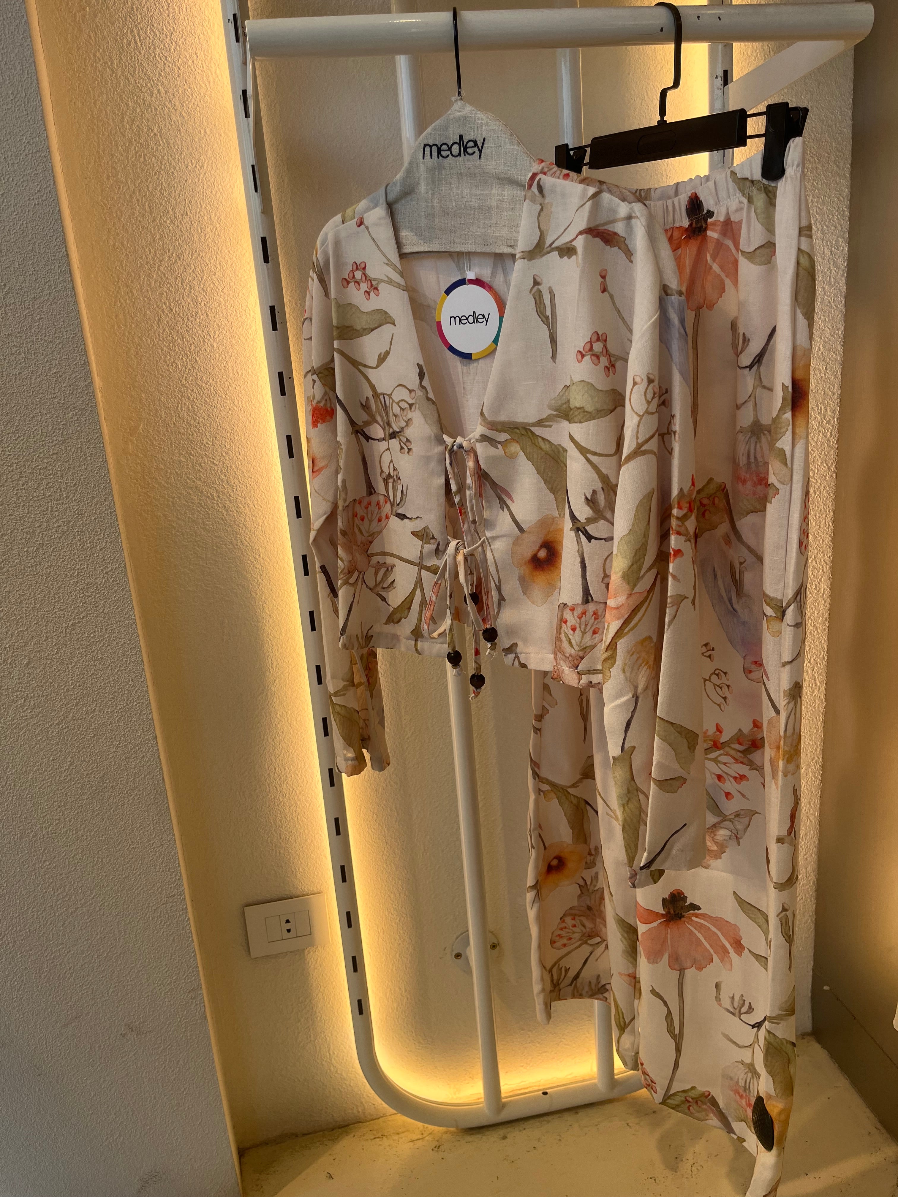 Floral Tie-Front Top & pant (set)