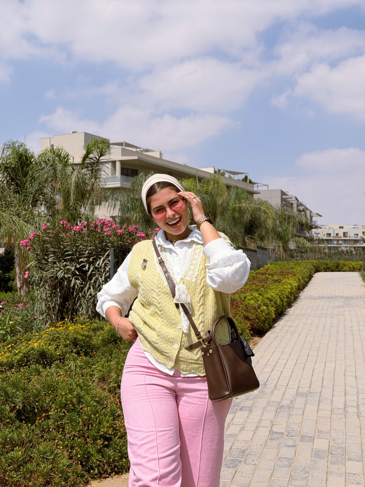 Fluffy Mohair Lace Vest ( Pistachio Cream )