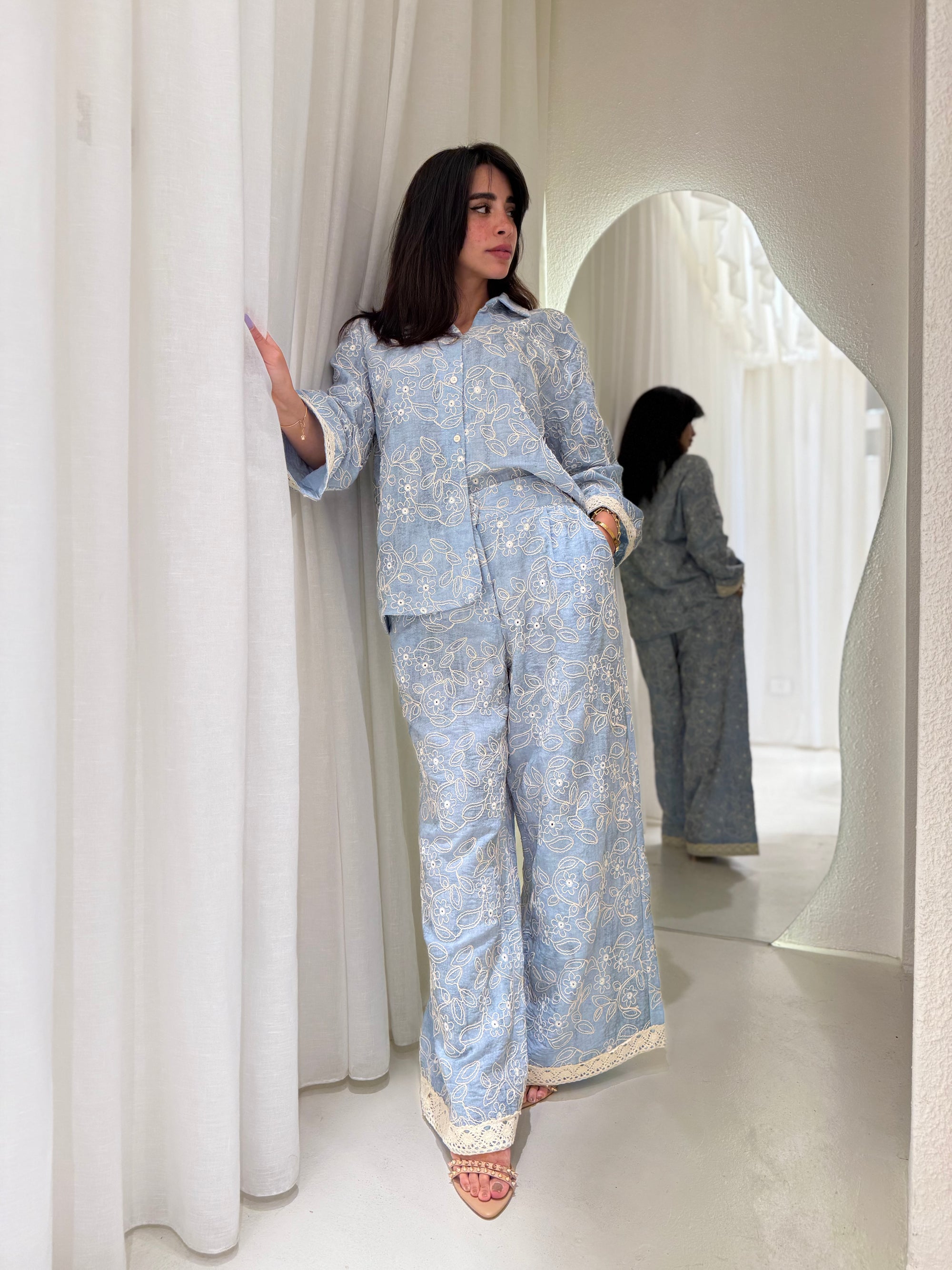 Embiodery cotton suit