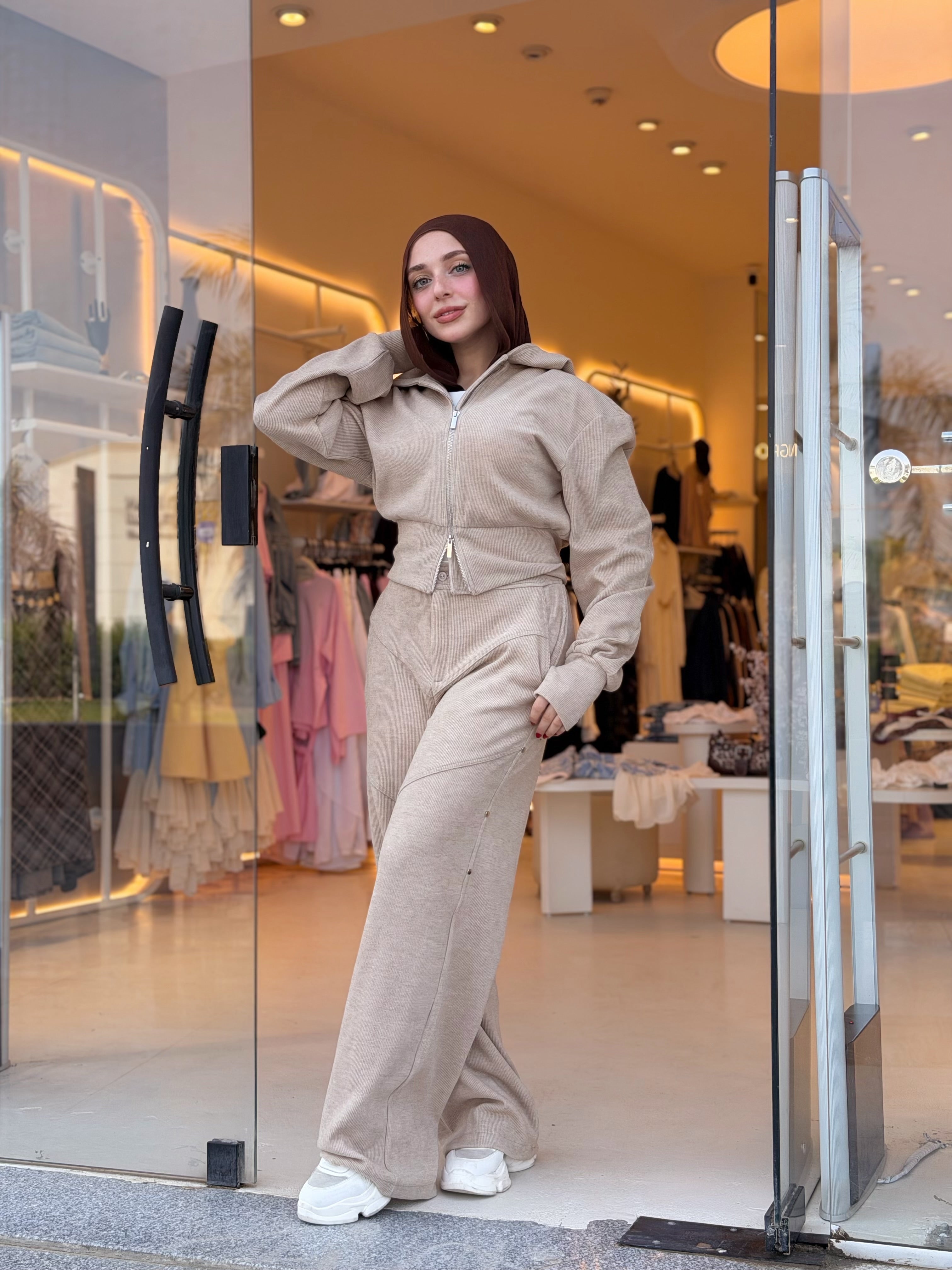 Nova wide leg pants ( Beige )