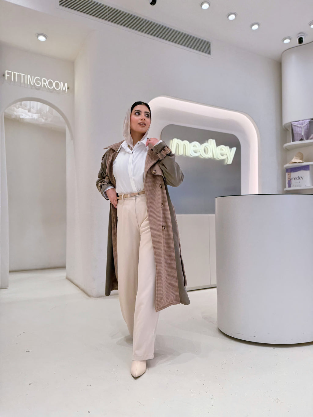 Dual-Tone Trench ( Fall Tone )