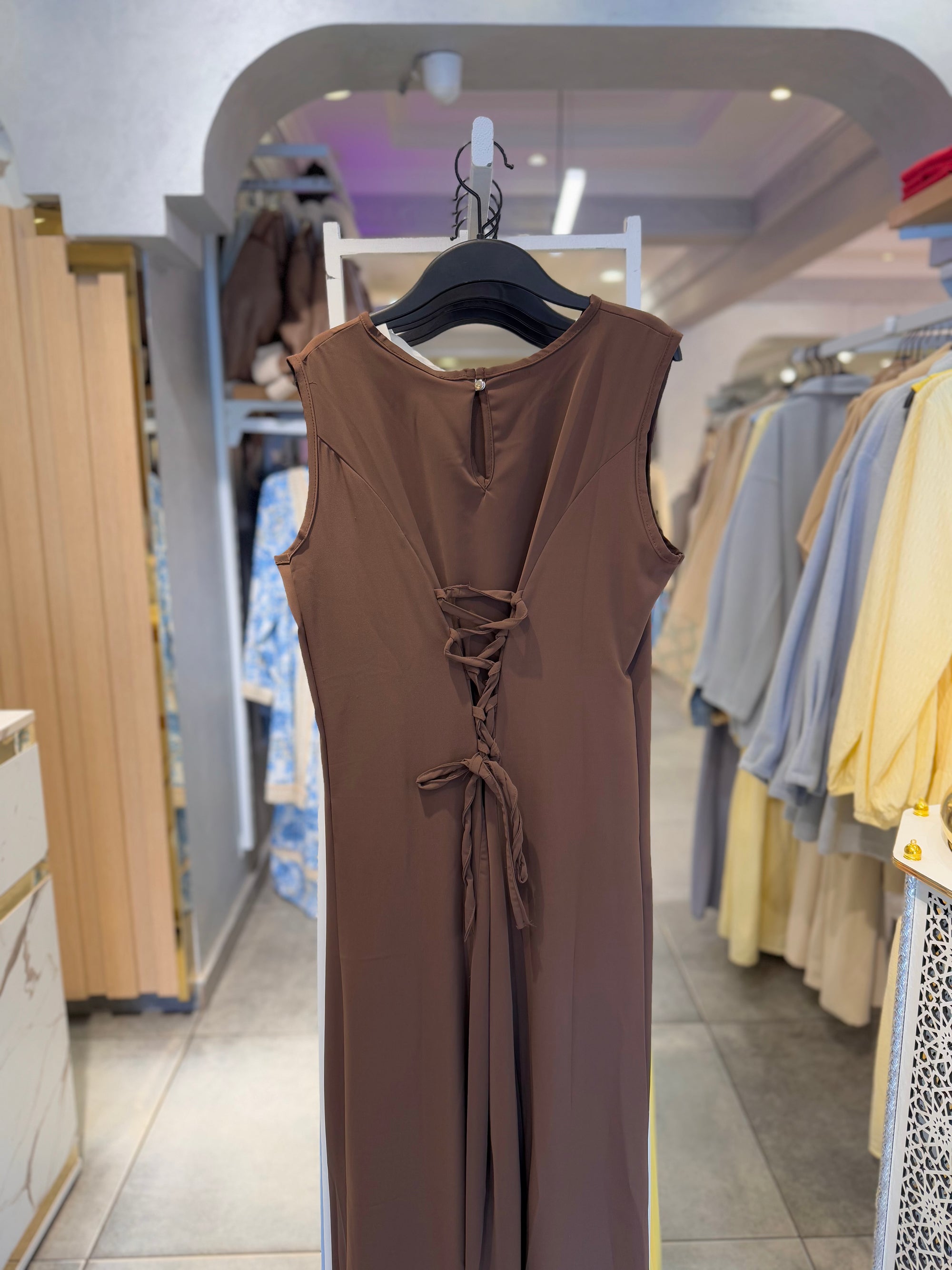 Basic sleeveless dress