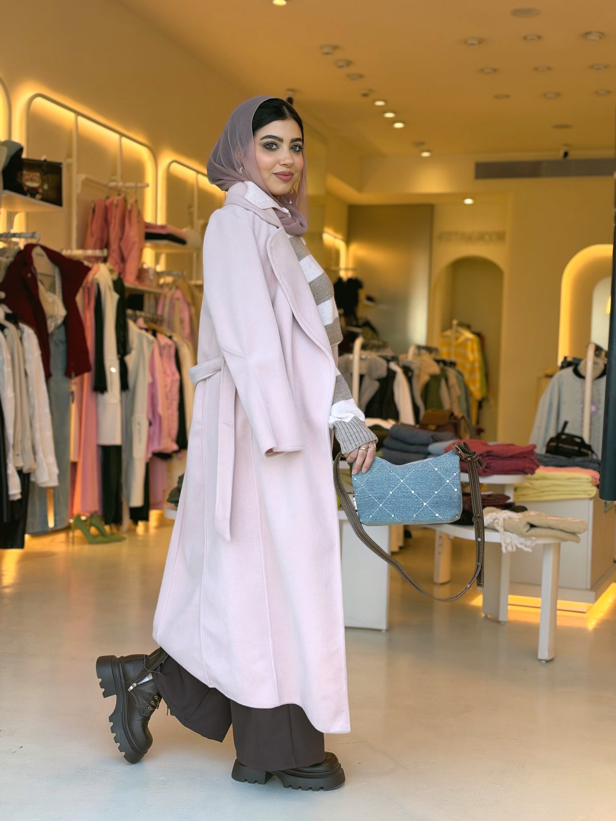 Elegant Wool Long Coat in blush pink by Medley Fashion, photo 3