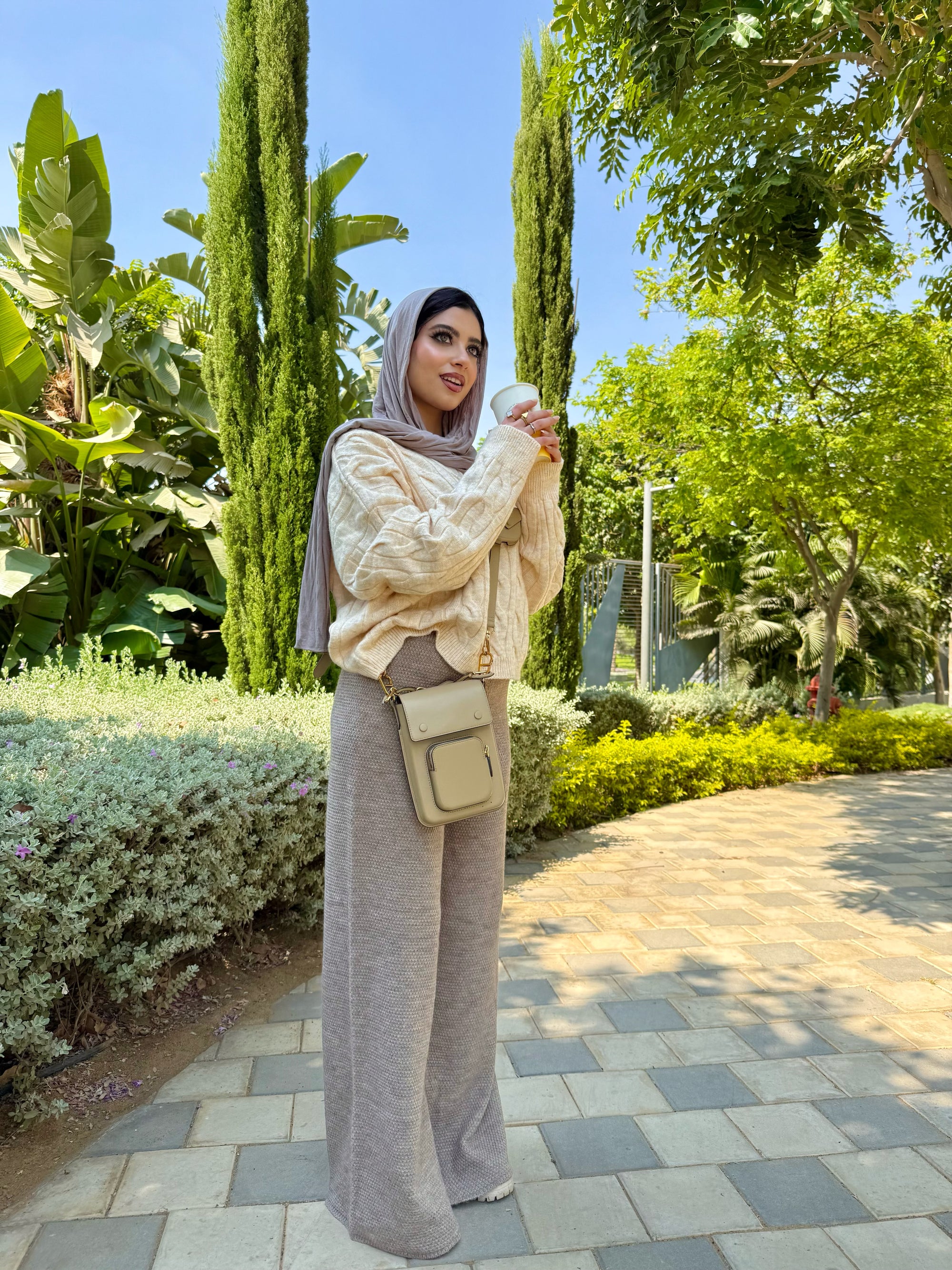Textured Wide-Leg Knit Pants ( Ash Mocha )