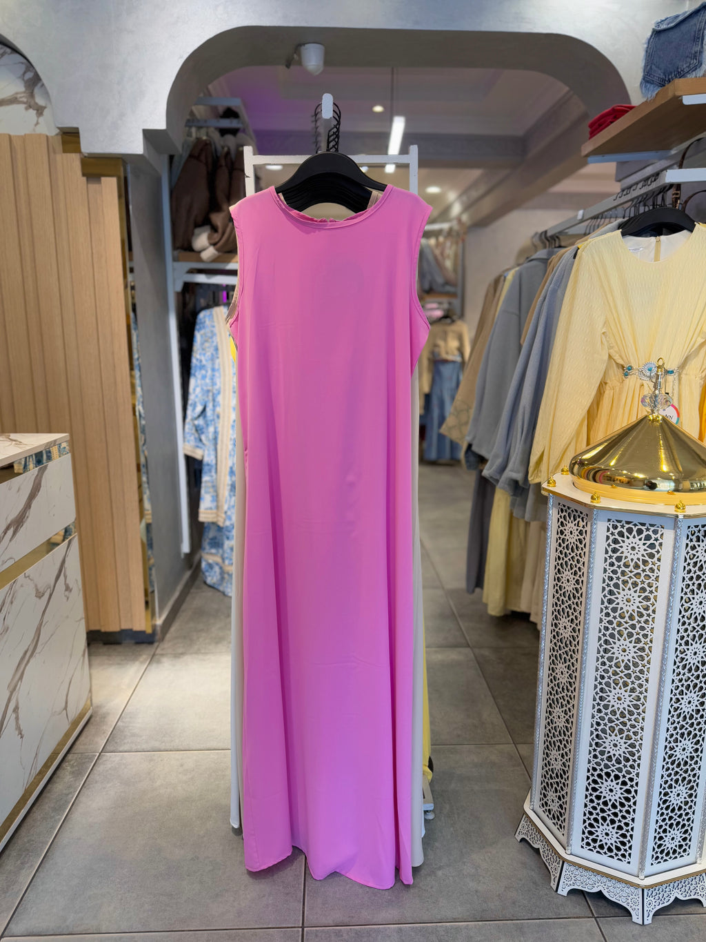 Basic sleeveless dress