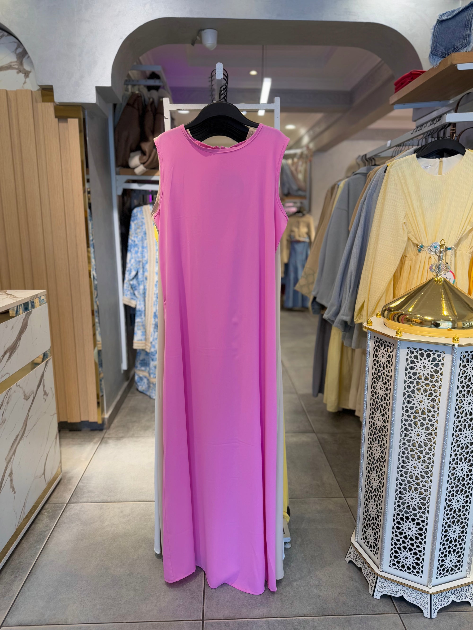 Basic sleeveless dress