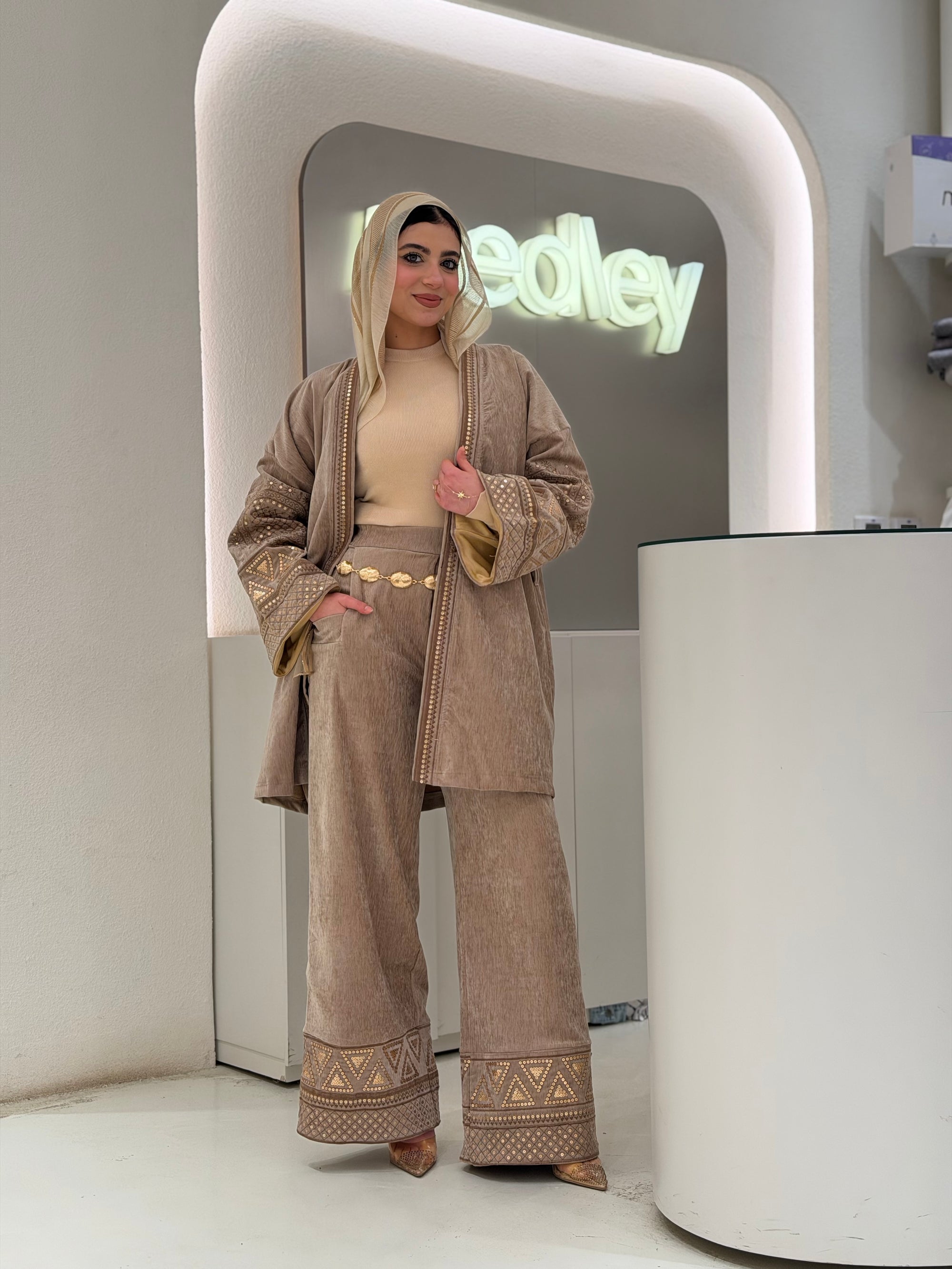 Full Set Golden Velvet Set