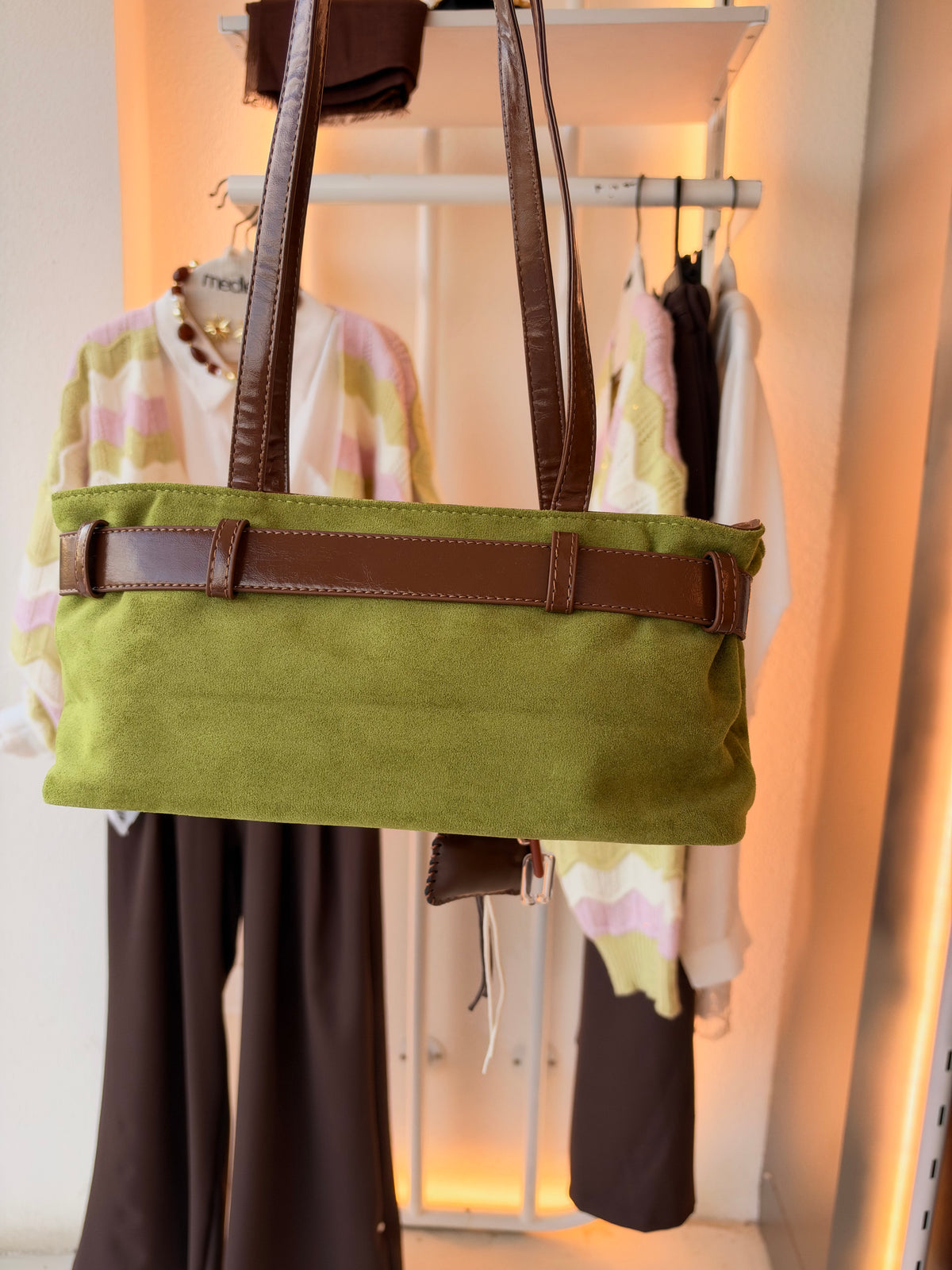 Olive green suede shoulder bag by Medley Fashion, photo 2