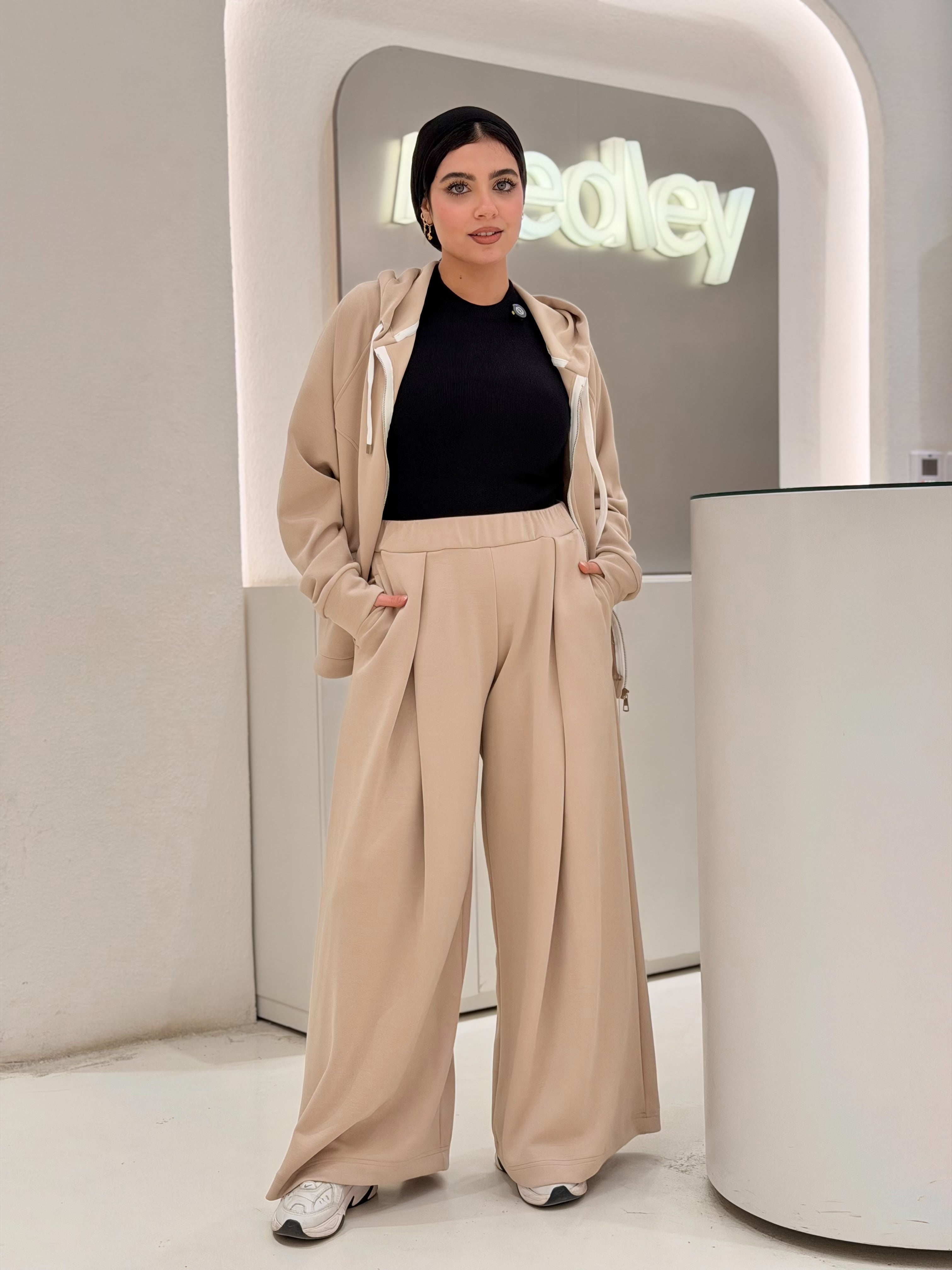 Full Oysho Set ( beige )
