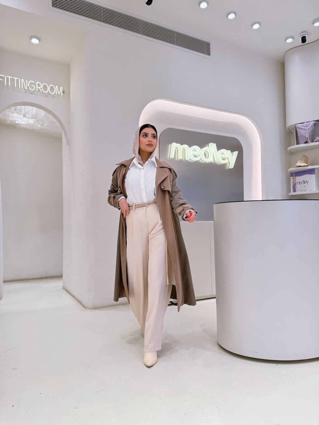 Dual-Tone Trench ( Fall Tone )