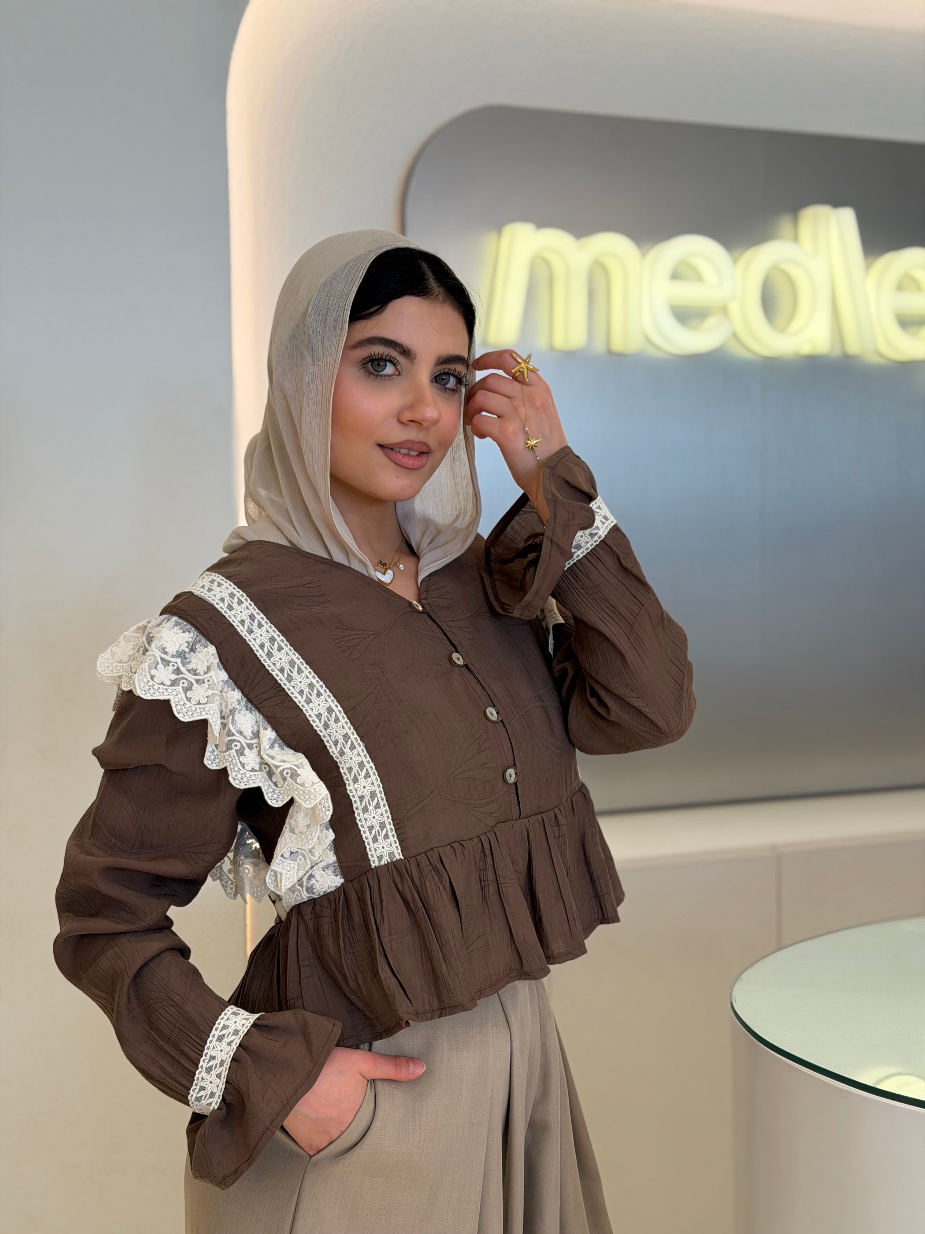 Fancy Dantel End Blouse