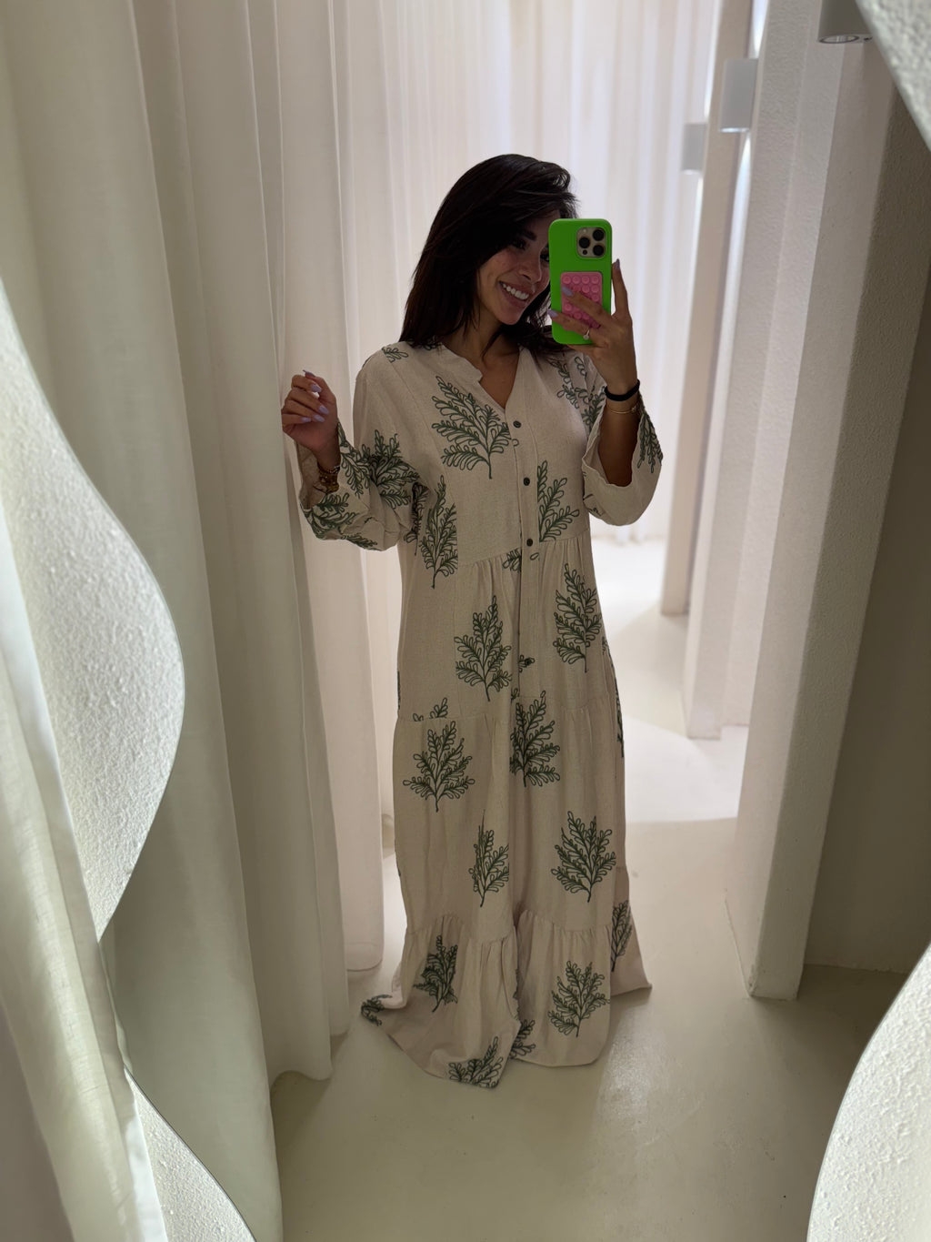 Embiodery dress