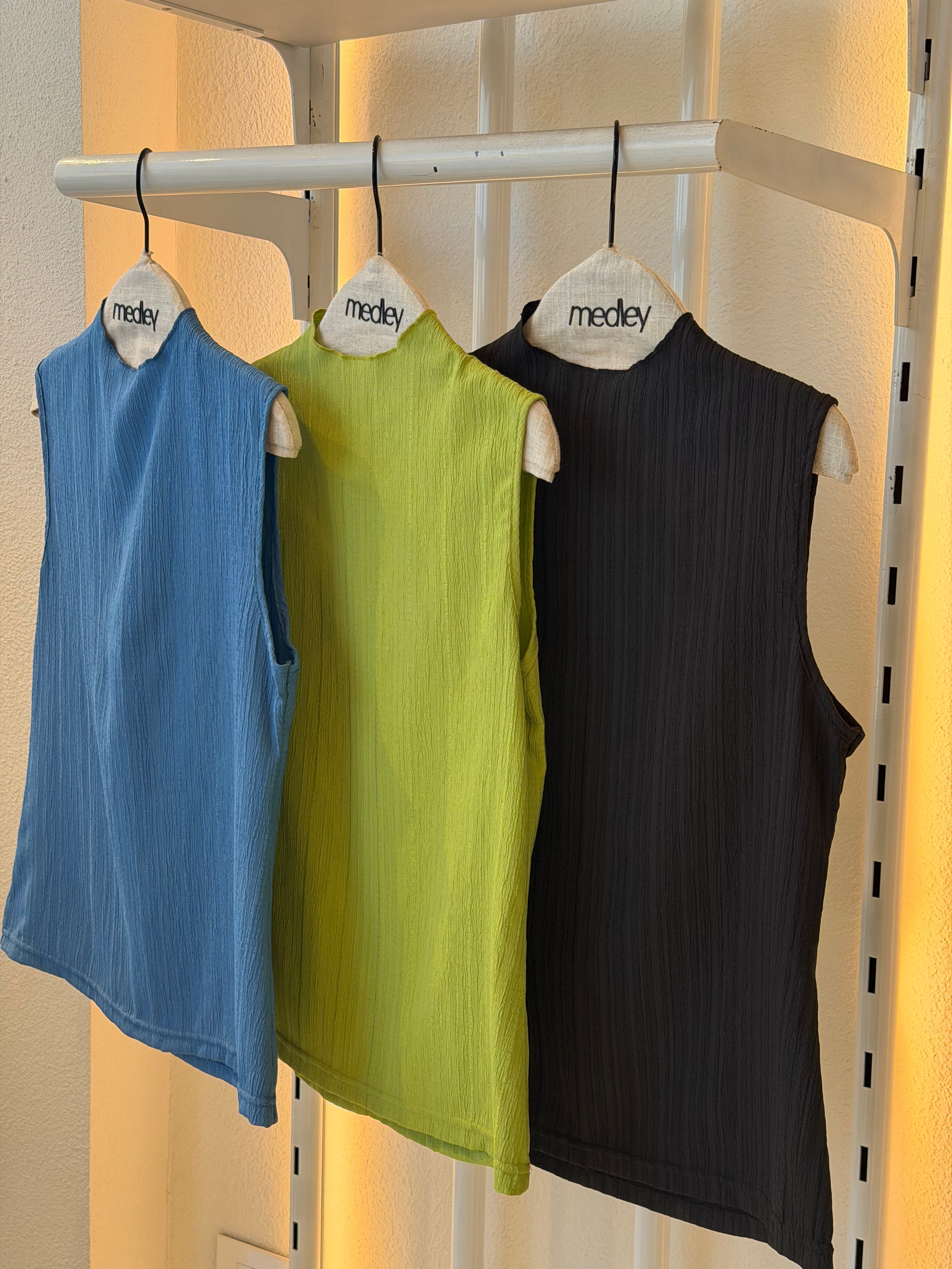 Sleeveless lightweight blouse