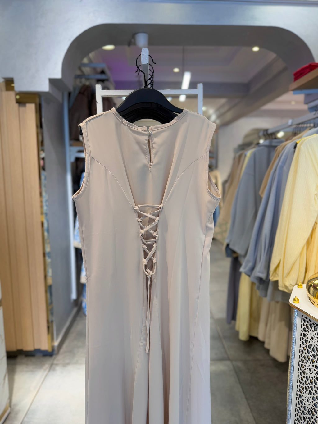 Basic sleeveless dress