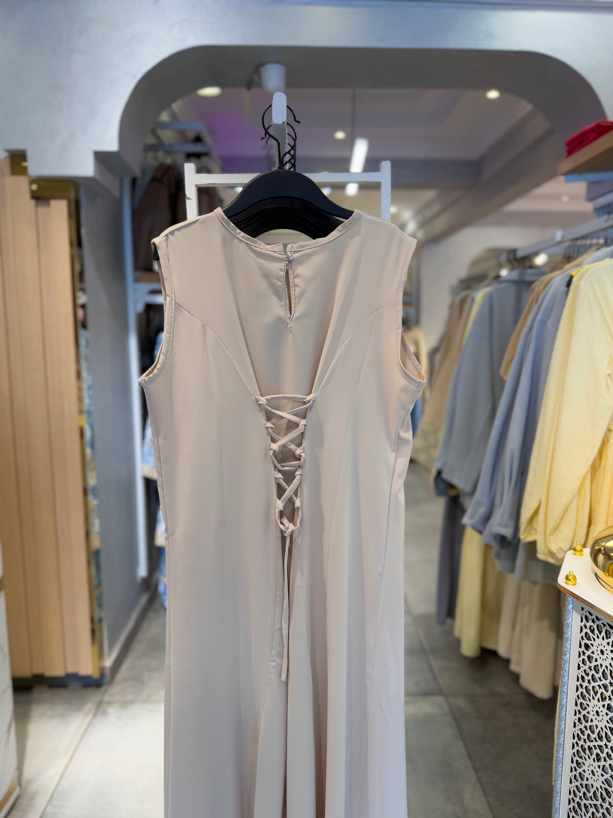 Basic sleeveless dress