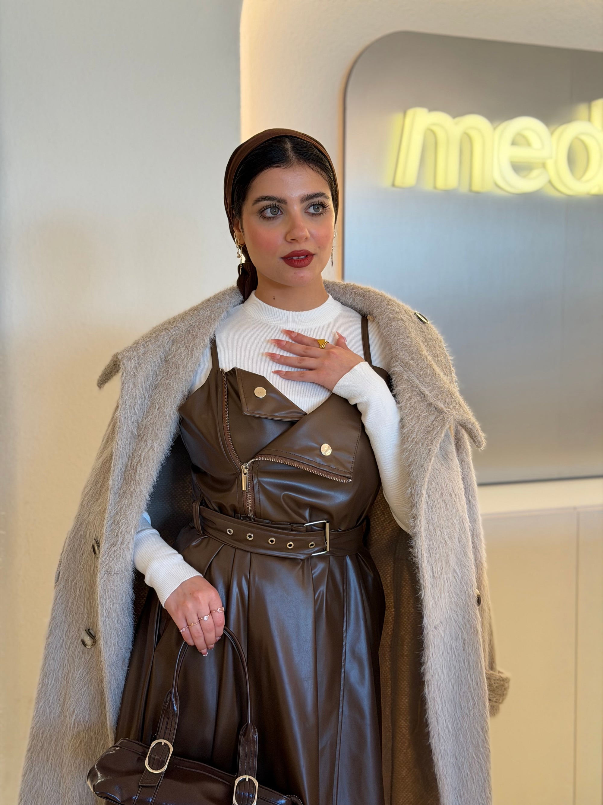 Luxe Fluff Fur Coat ( Greige )