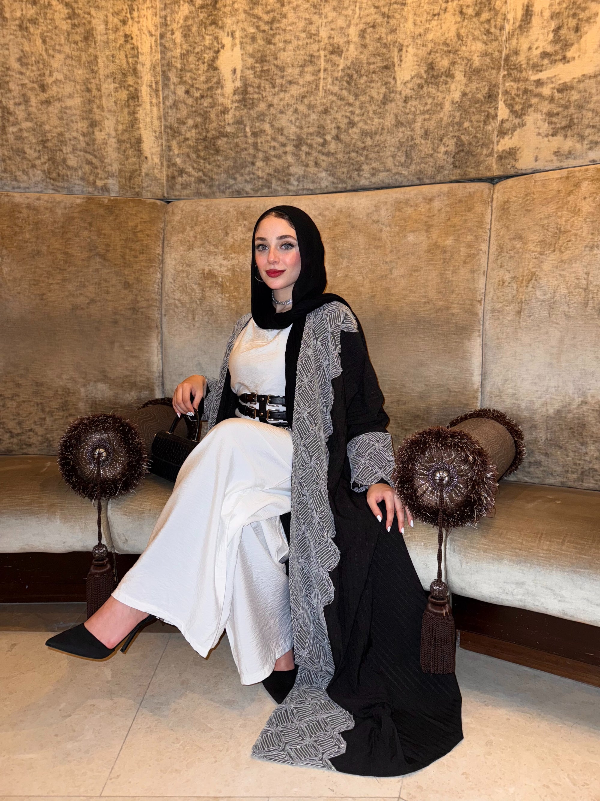 Black Arabian Night Abaya