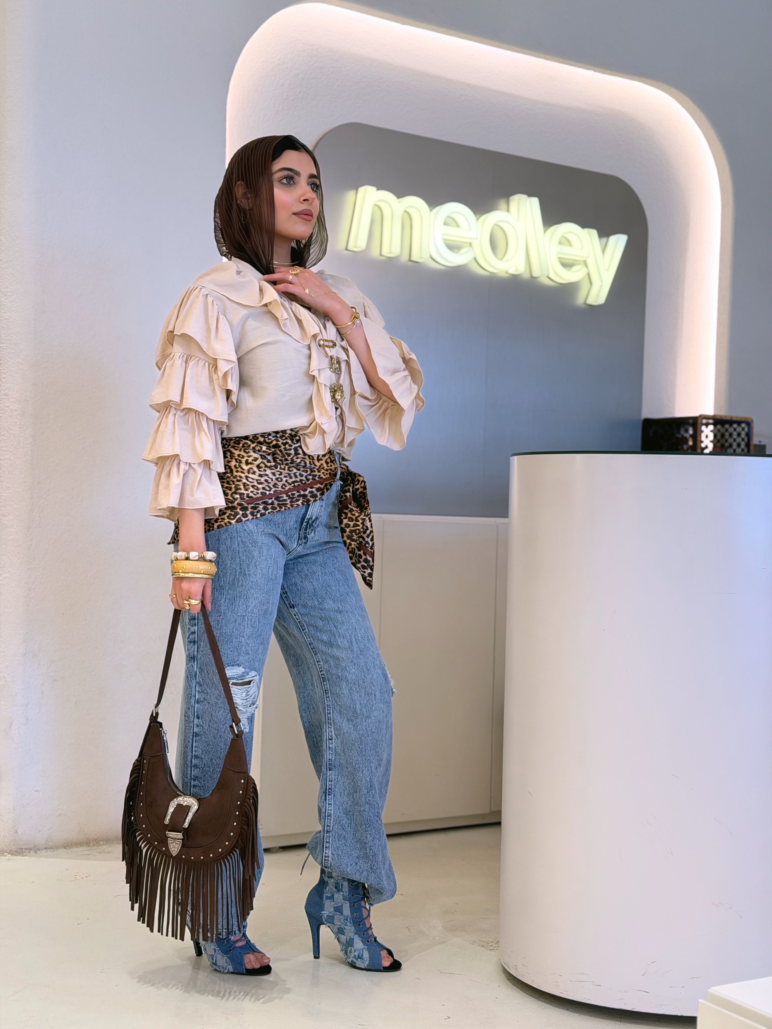 Ripped Wide leg Denim Pants