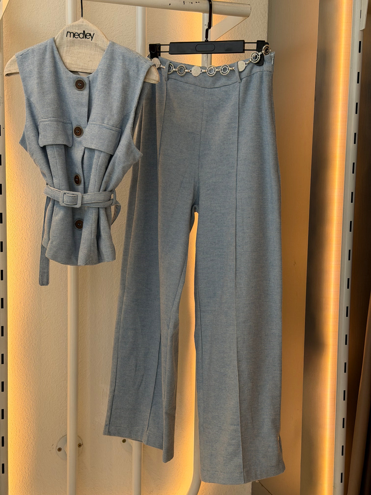 Luna wide leg pant (Cinderella)