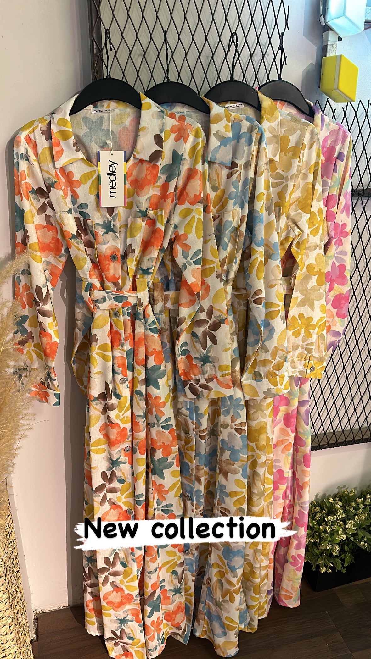 TROPICAL PRINT DRESS